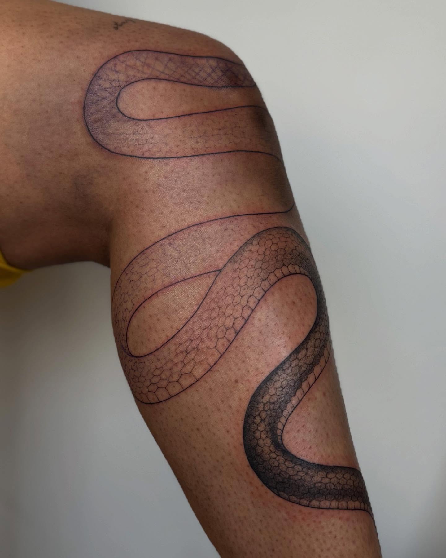Tattoo by @carsytat — black_and_grey