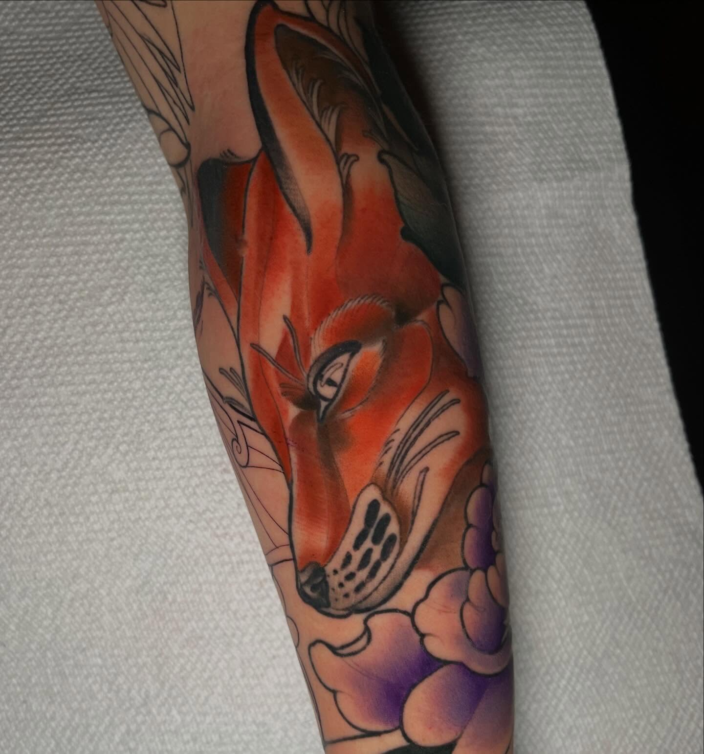 Fox American traditional tattoo on the forearm by 🕯Heather🕯