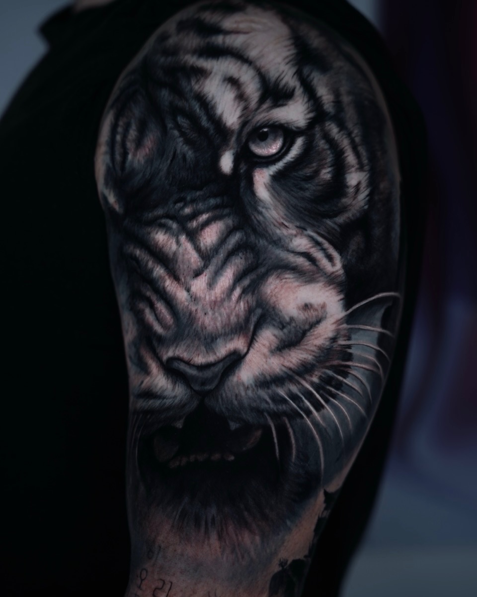 Tattoo by @rene_artt — realism, black_and_grey