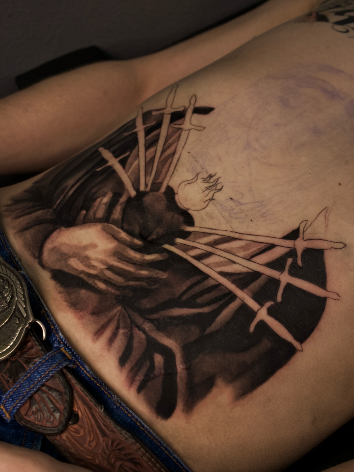 Heart with spikes black and grey tattoo by R O M y R I N C Ó N