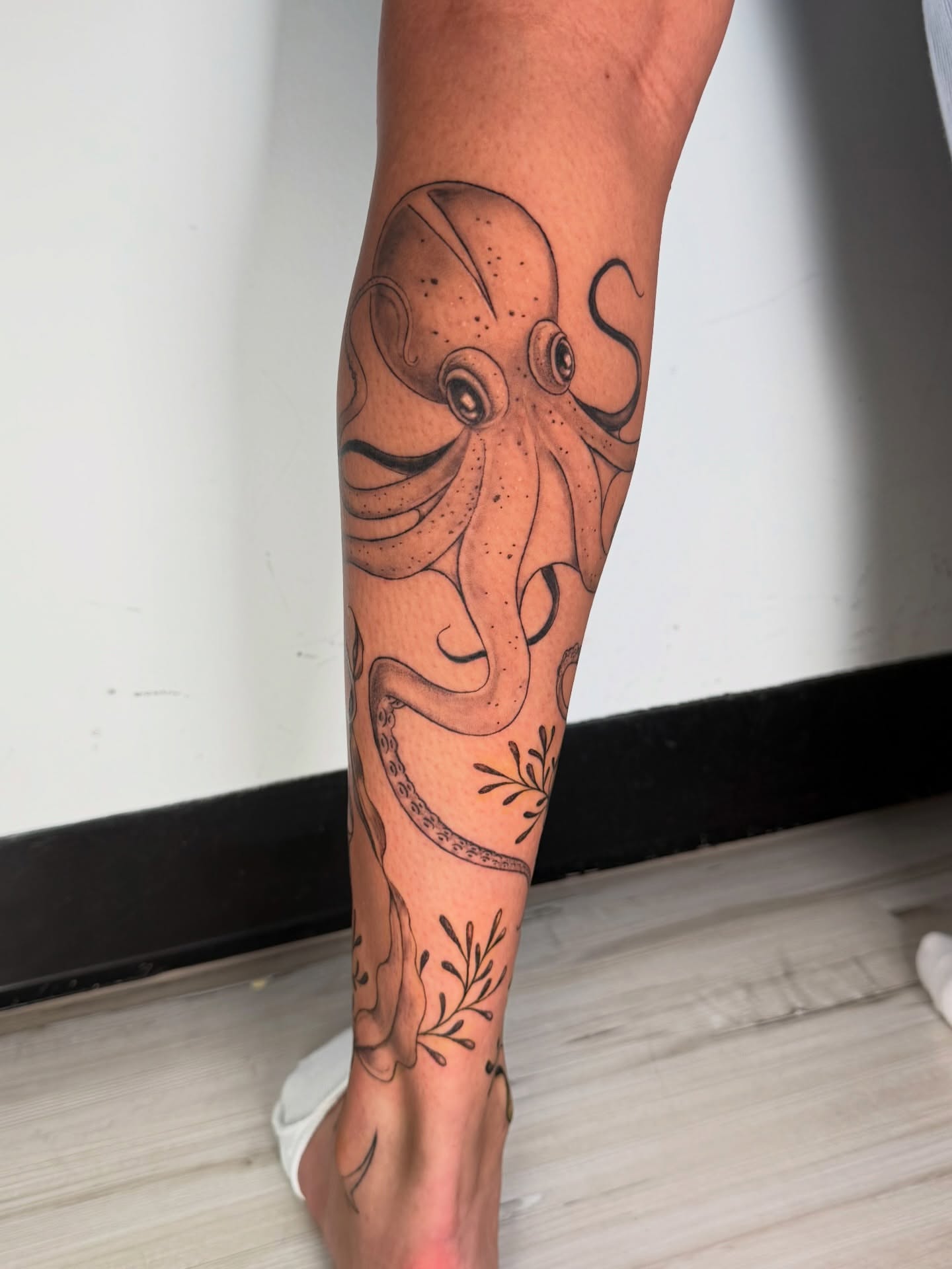 Tattoo by @yourlocalmisfit — black_and_grey