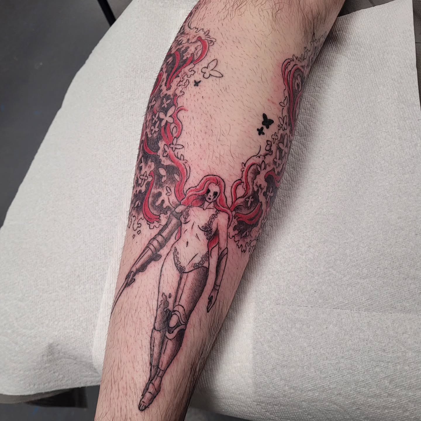 Tattoo by @lariendragon — neo_traditional, illustrative
