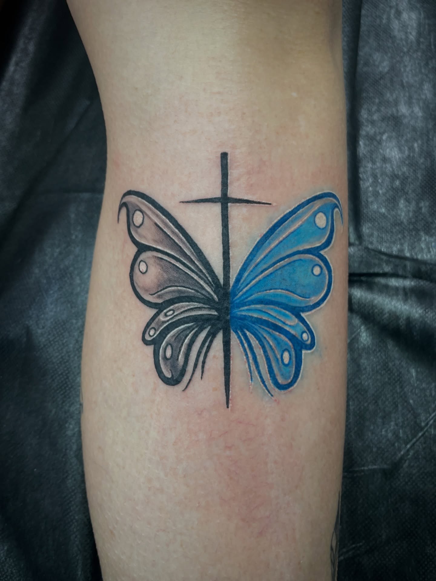 Tattoo by @taylormadeinkco — geometric, watercolor