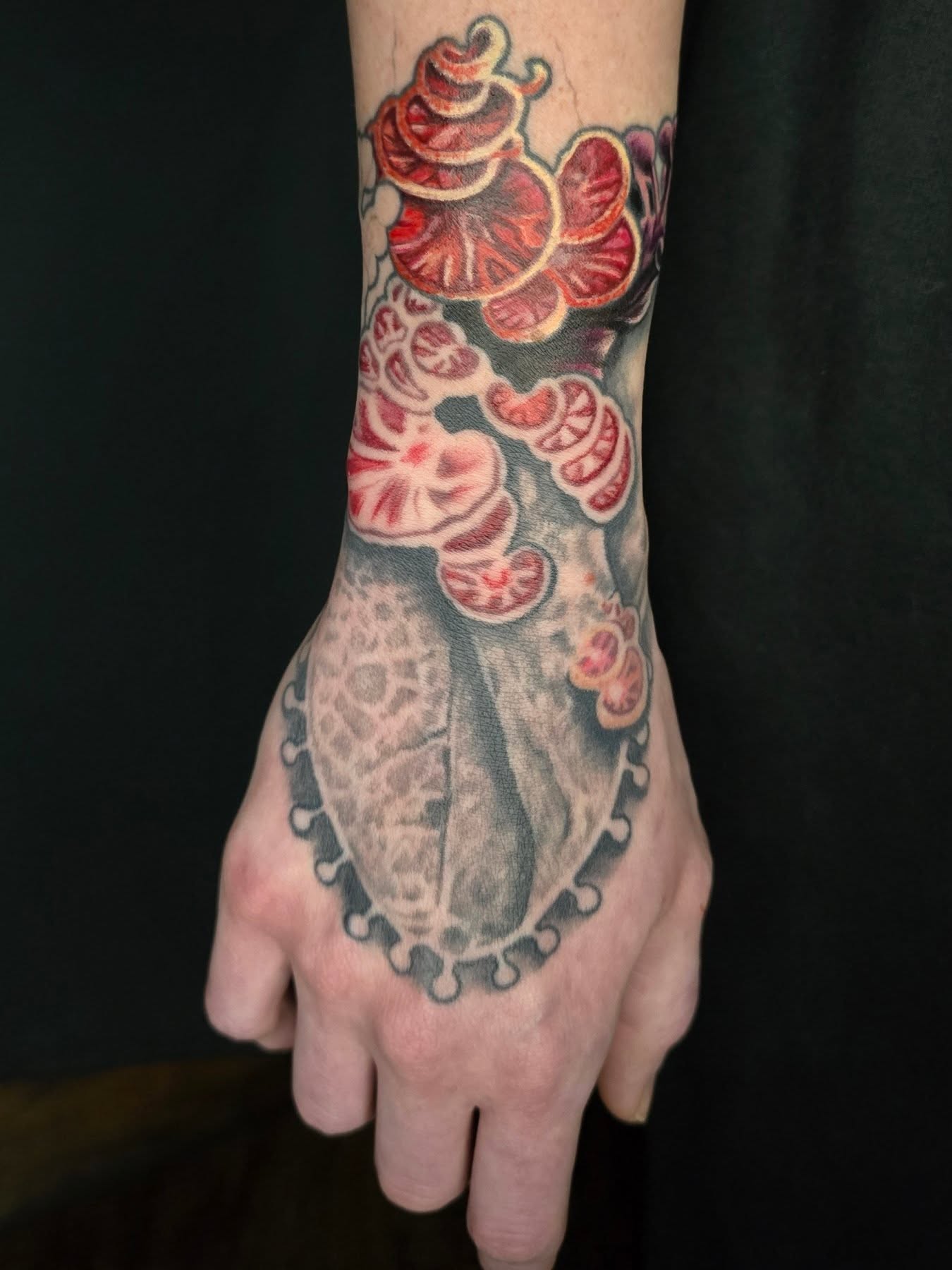 Tattoo by @mac_missa — american_traditional, realism