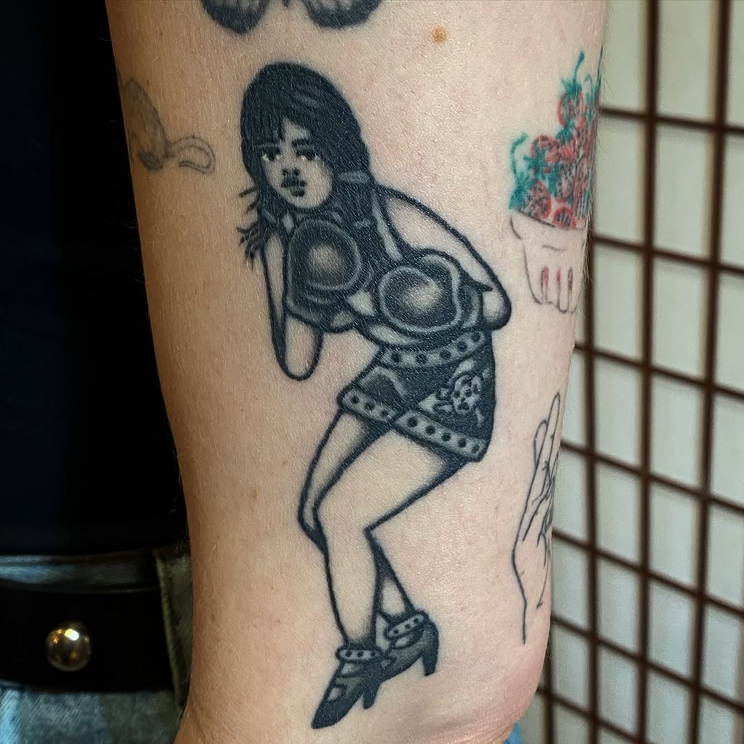 Tattoo by @thedrywiper — american_traditional