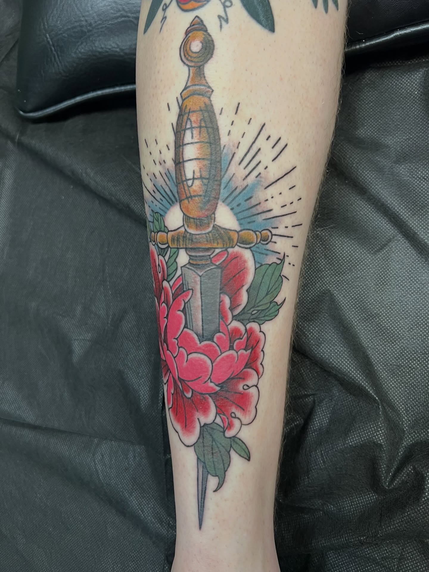 Tattoo by @tofudoestattoos — american_traditional