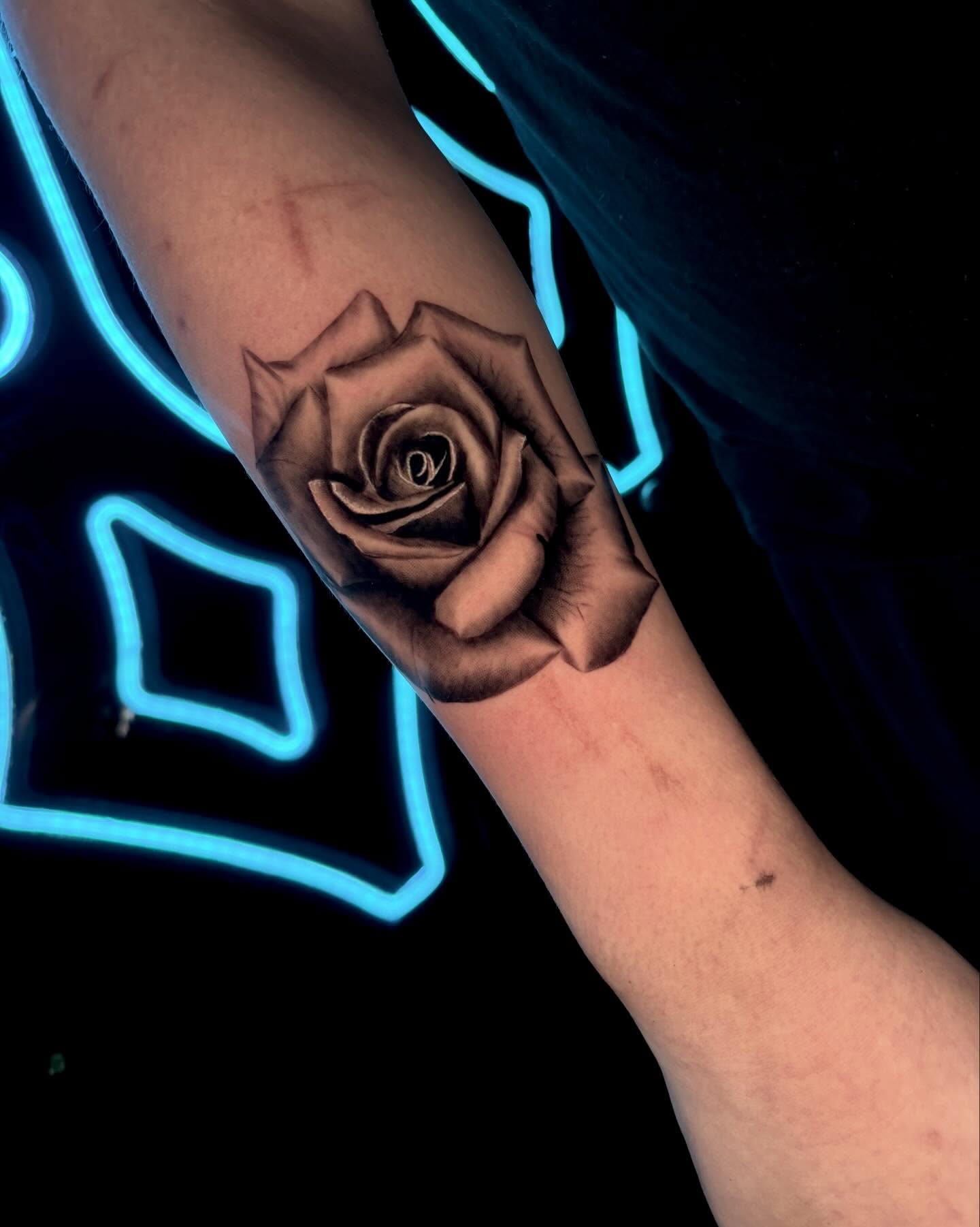 Tattoo by @dje.inks — realism