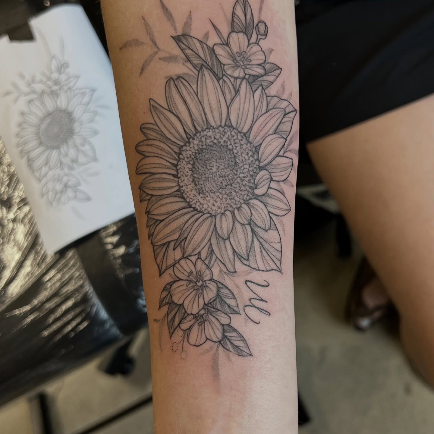 Tattoo by @libbytattoo — black_and_grey