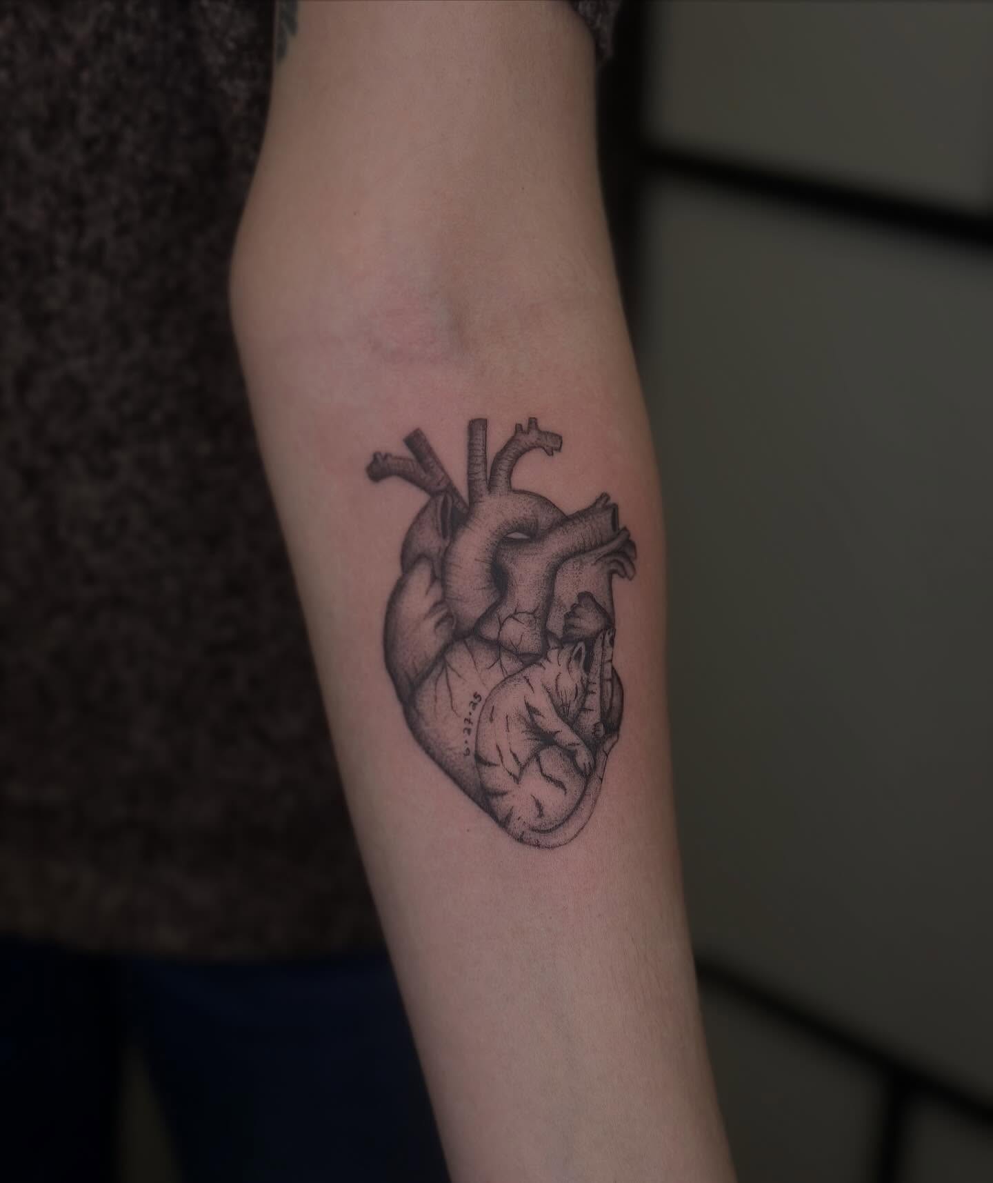 Tattoo by @kennartattoo — realism