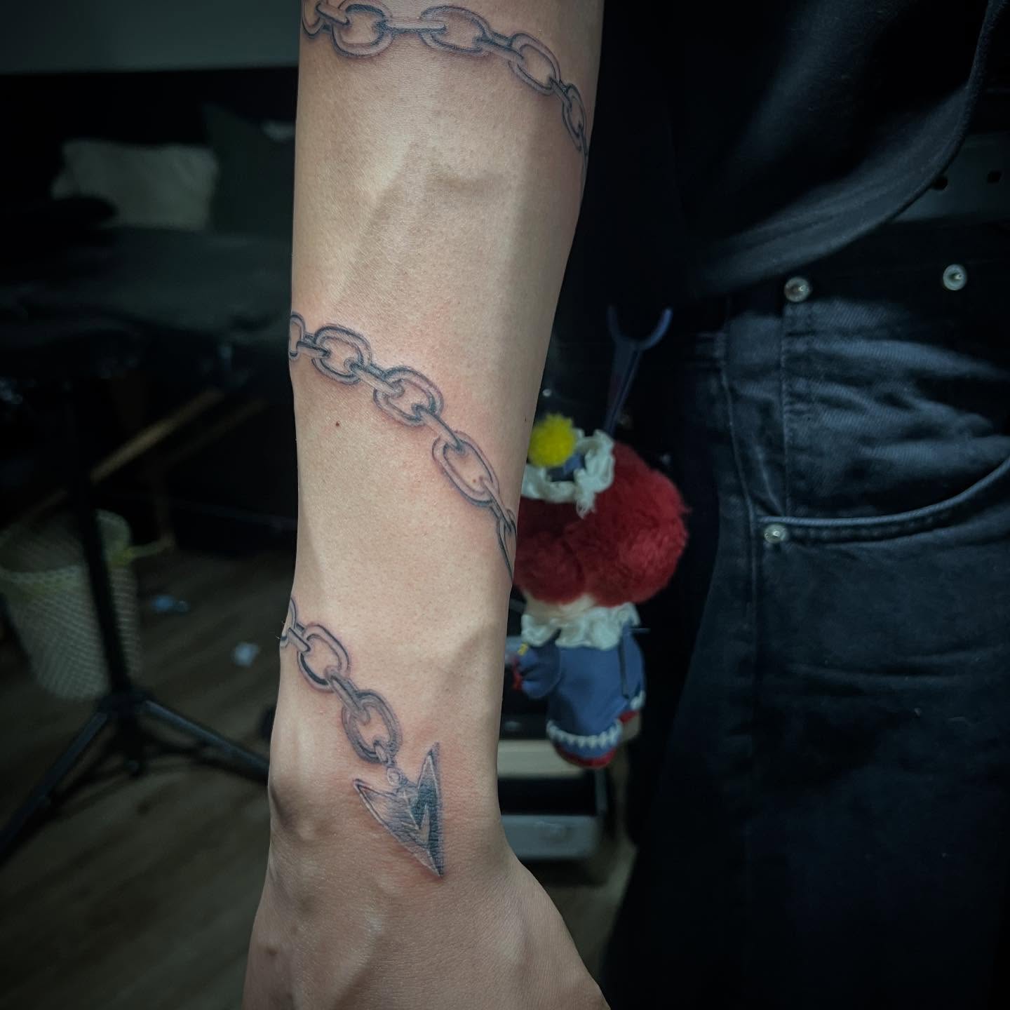 Tattoo by @jusan.tattoos — black_and_grey