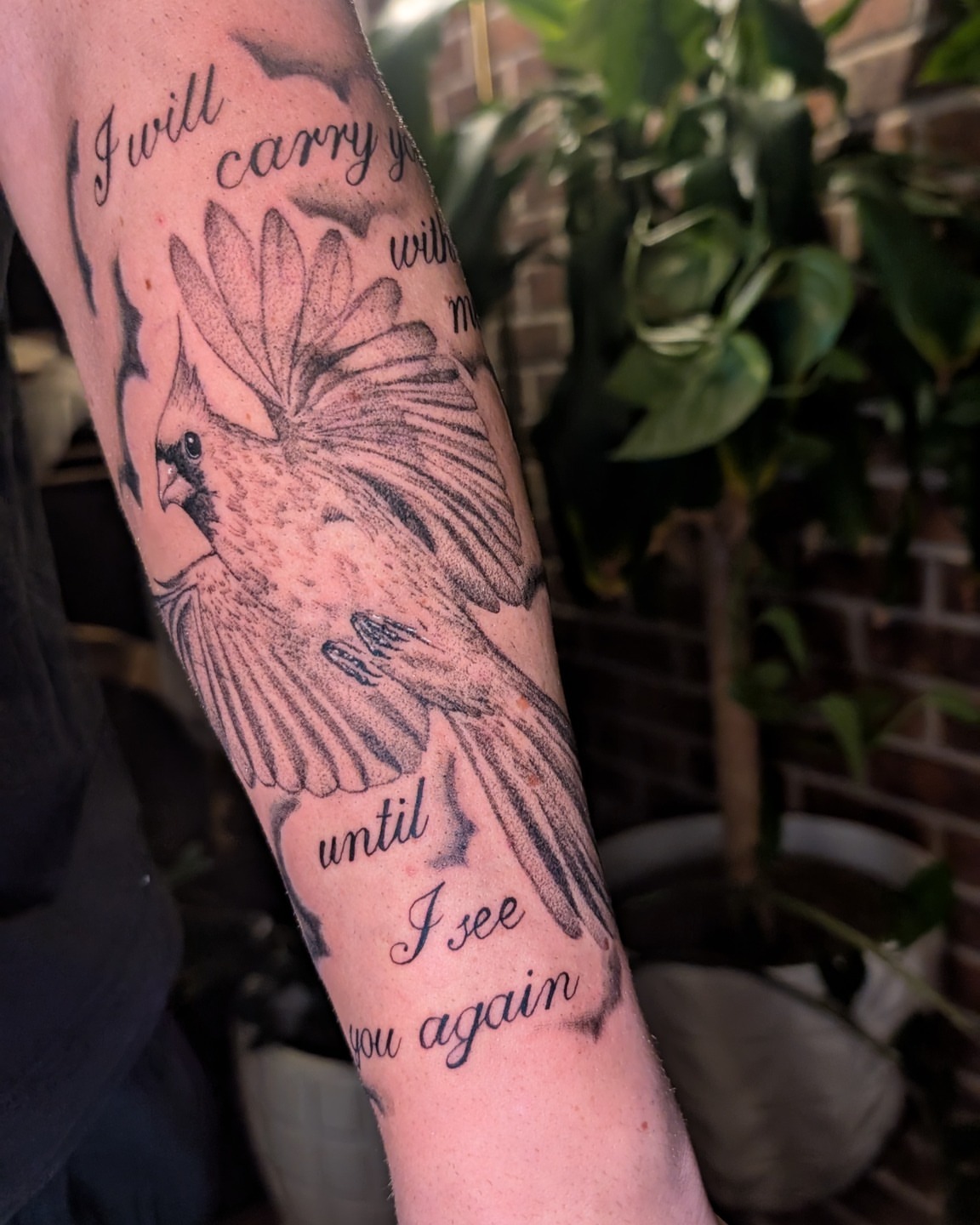 Tattoo by @tattoosbyminda โ dotwork