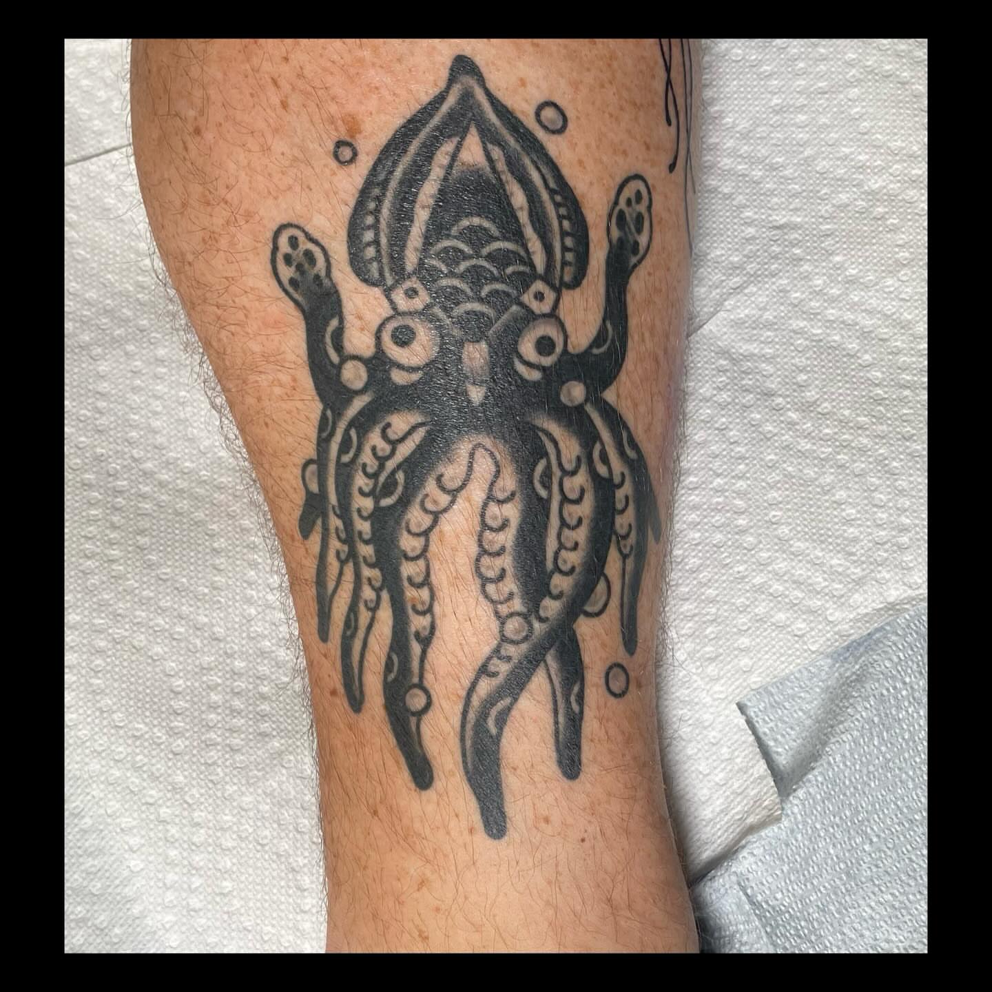 Tattoo by @nickmeerburg — black_and_grey