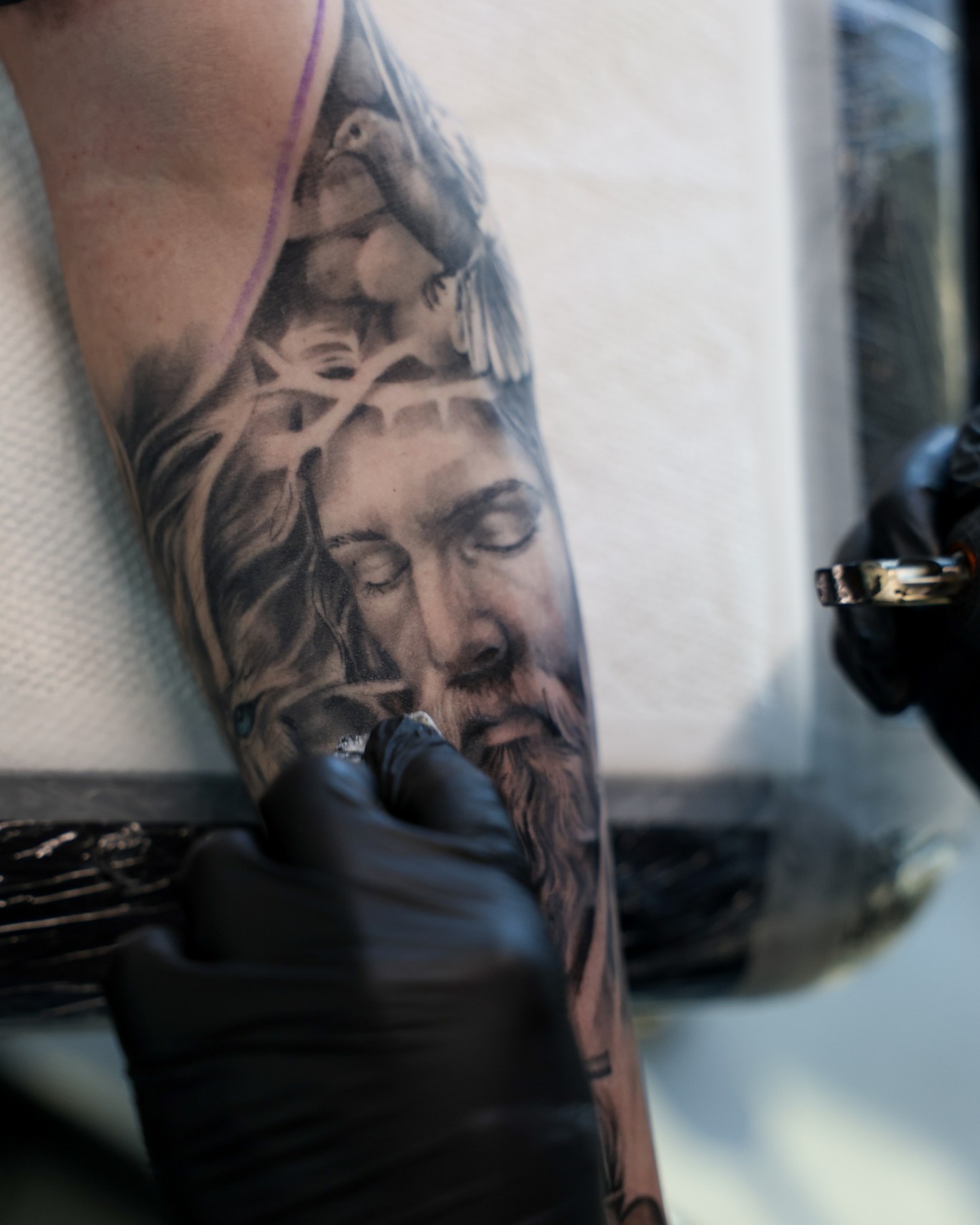 Tattoo by @tattooandres191 — black_and_grey, realism