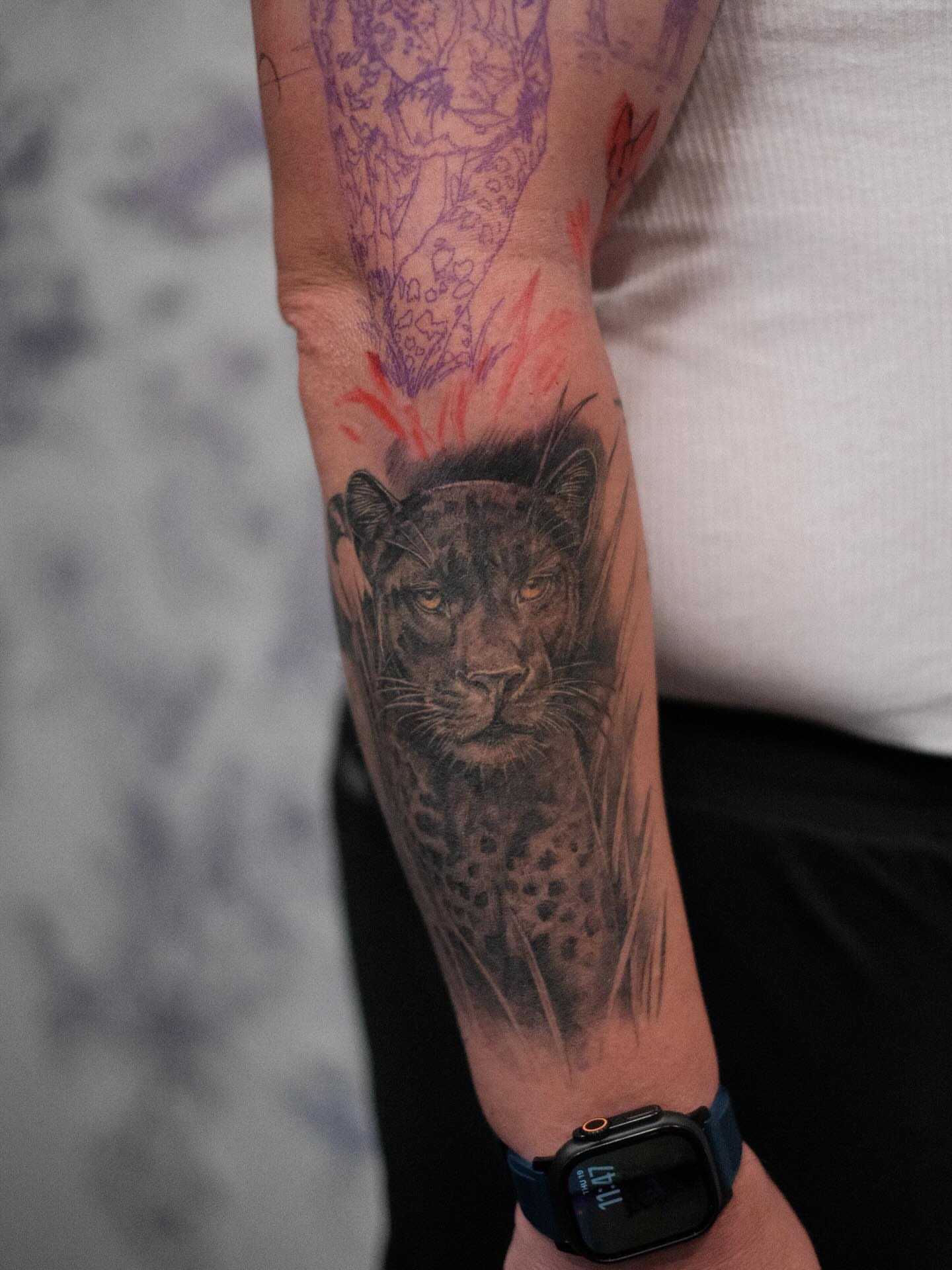 Leopard realism tattoo on the forearm by Isabelle Kellar, San Diego, California