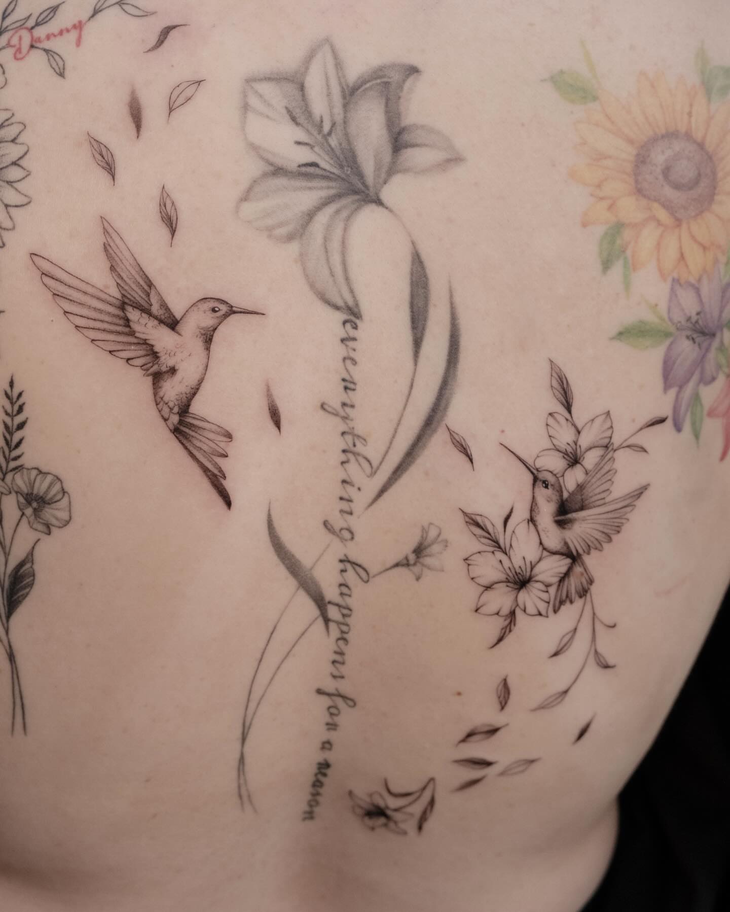 Hummingbirds and flowers realism tattoo on the shoulder by Koko