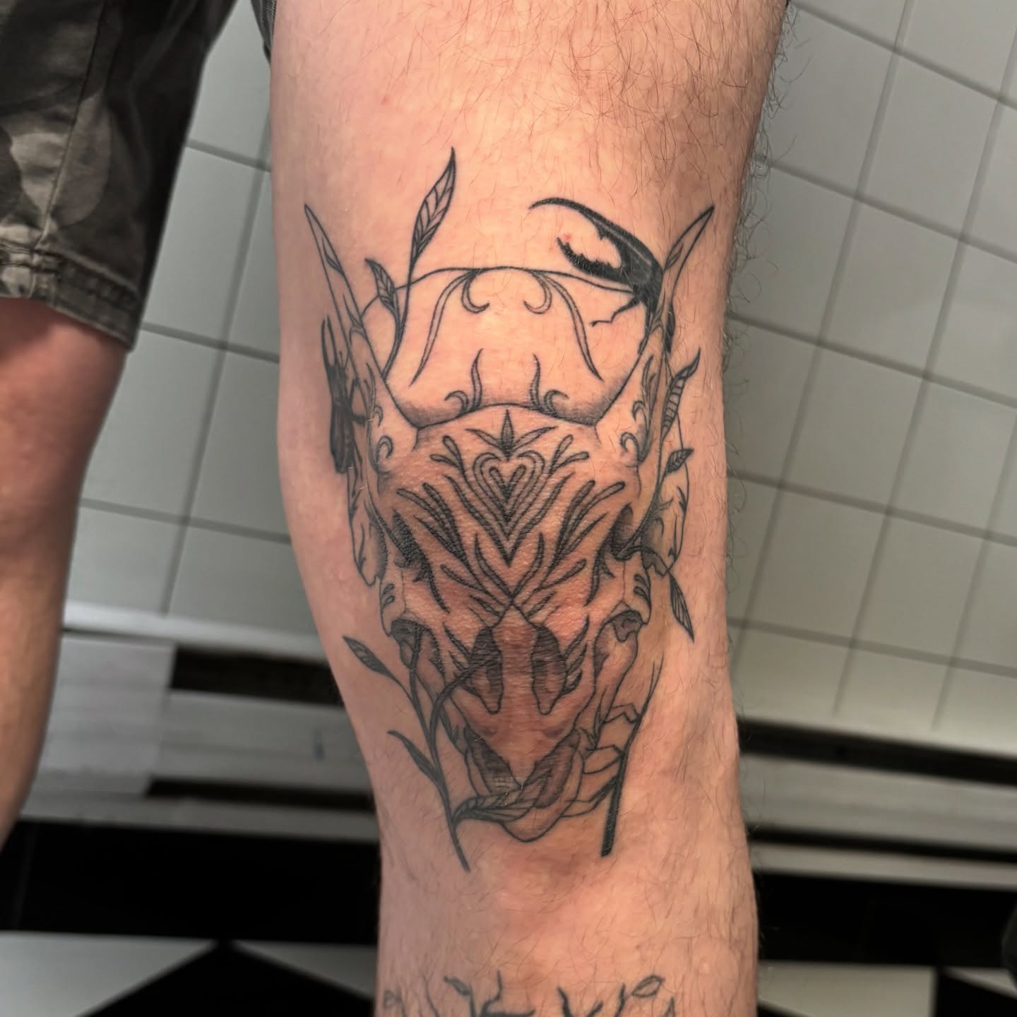 Tattoo by @daynatattoos — black_and_grey