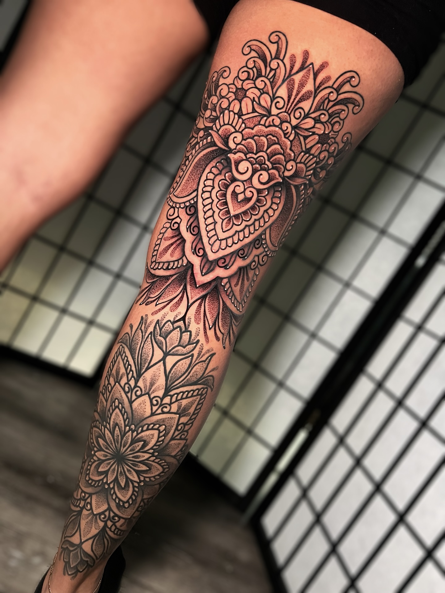 Mandala ornamental tattoo on the forearm by Tattoo Artist