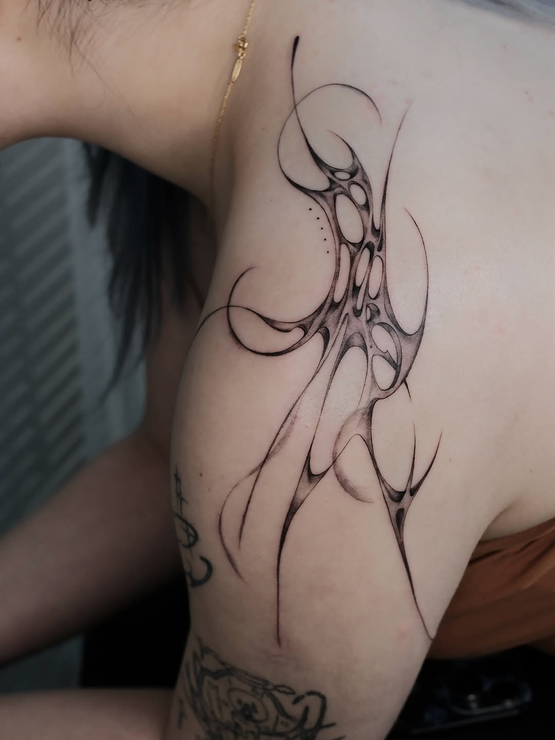 Tattoo by @maimaitatt — fine_line, black_and_grey