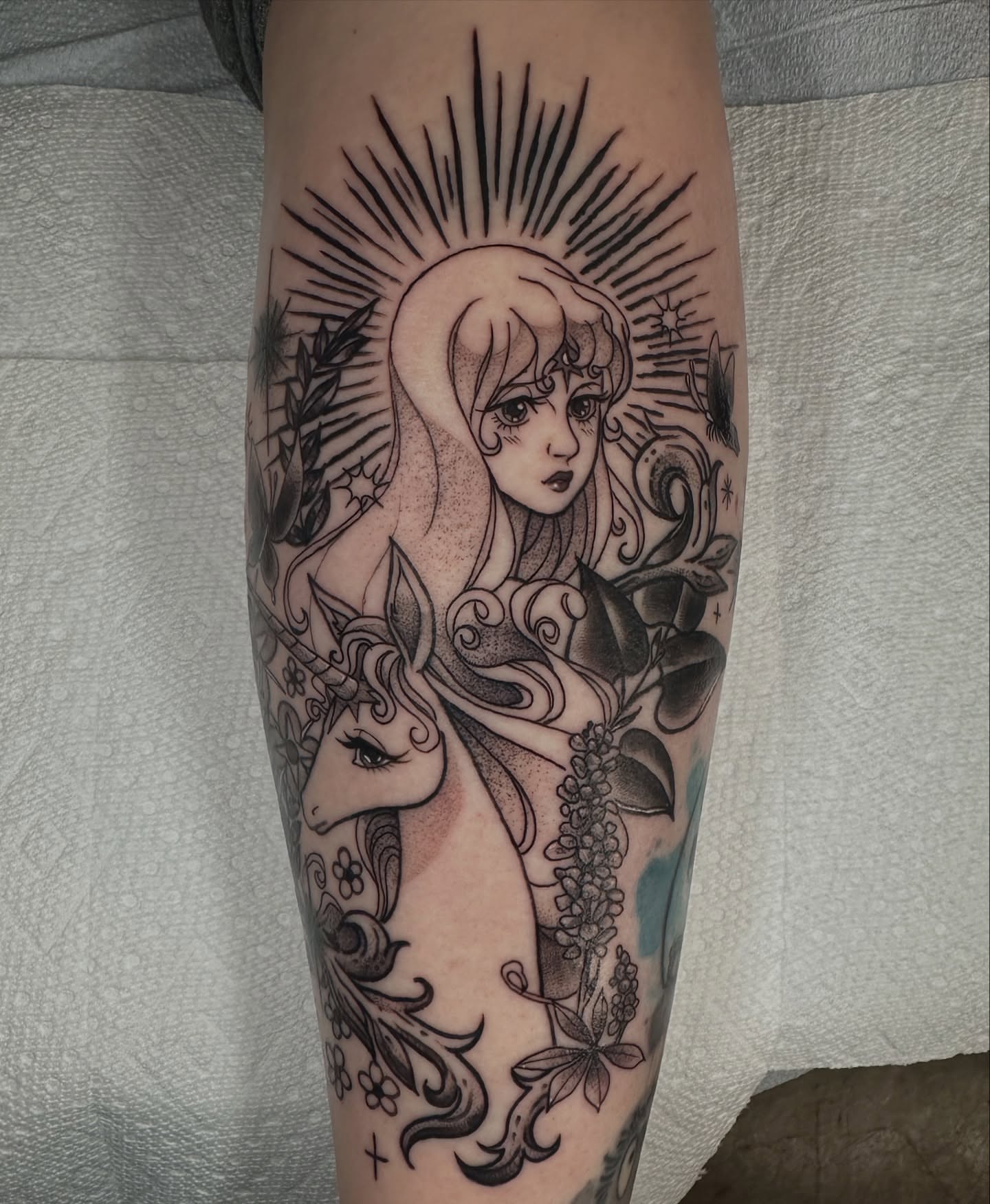Tattoo by @raerae.tattoos — black_and_grey, realism