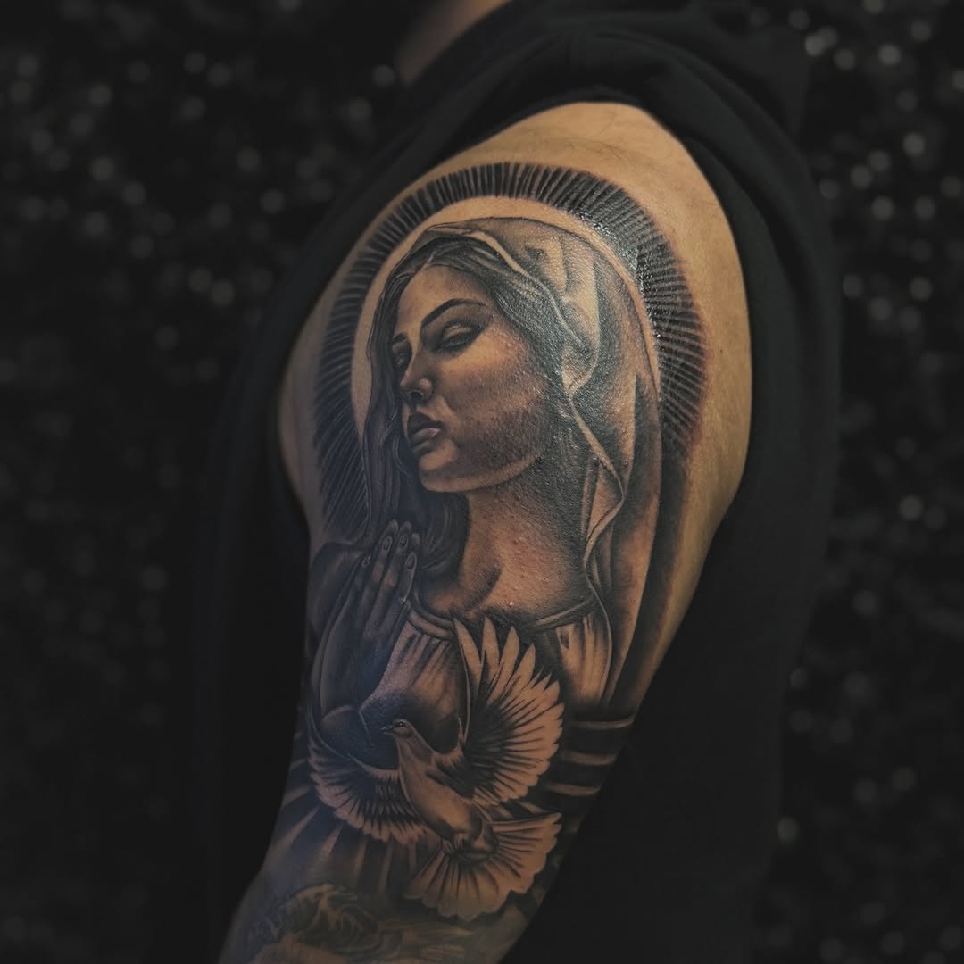 Tattoo by @alv13ink โ realism, black_and_grey