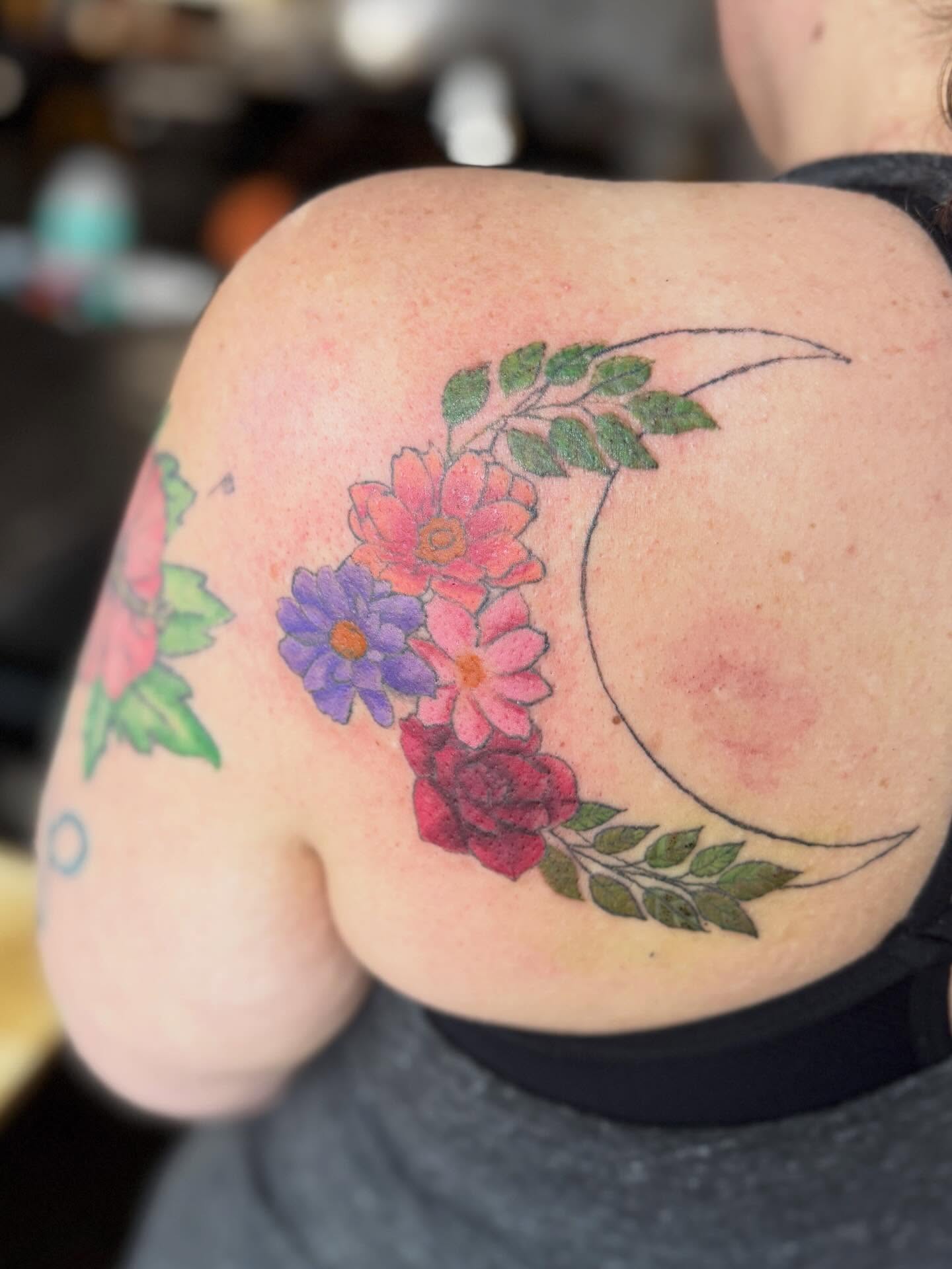 Tattoo by @tat2desirez β new_school