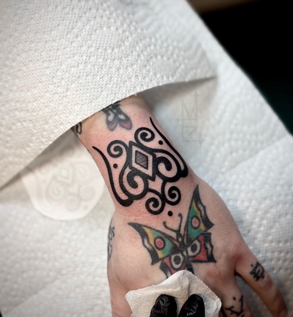 Tattoo by @maya_zink — tribal
