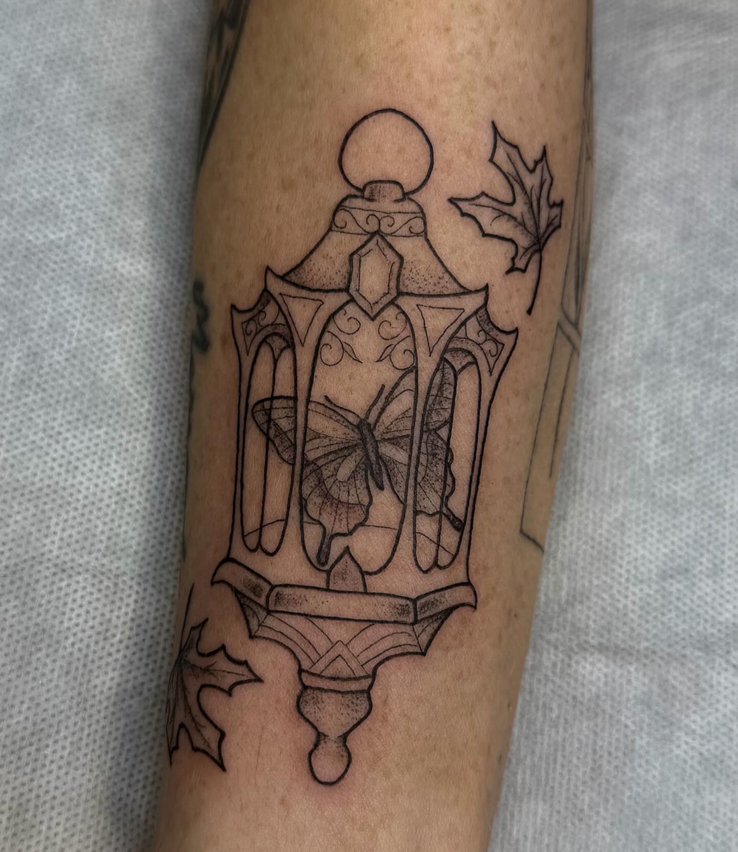 Tattoo by @margsmagic — black_and_grey, geometric