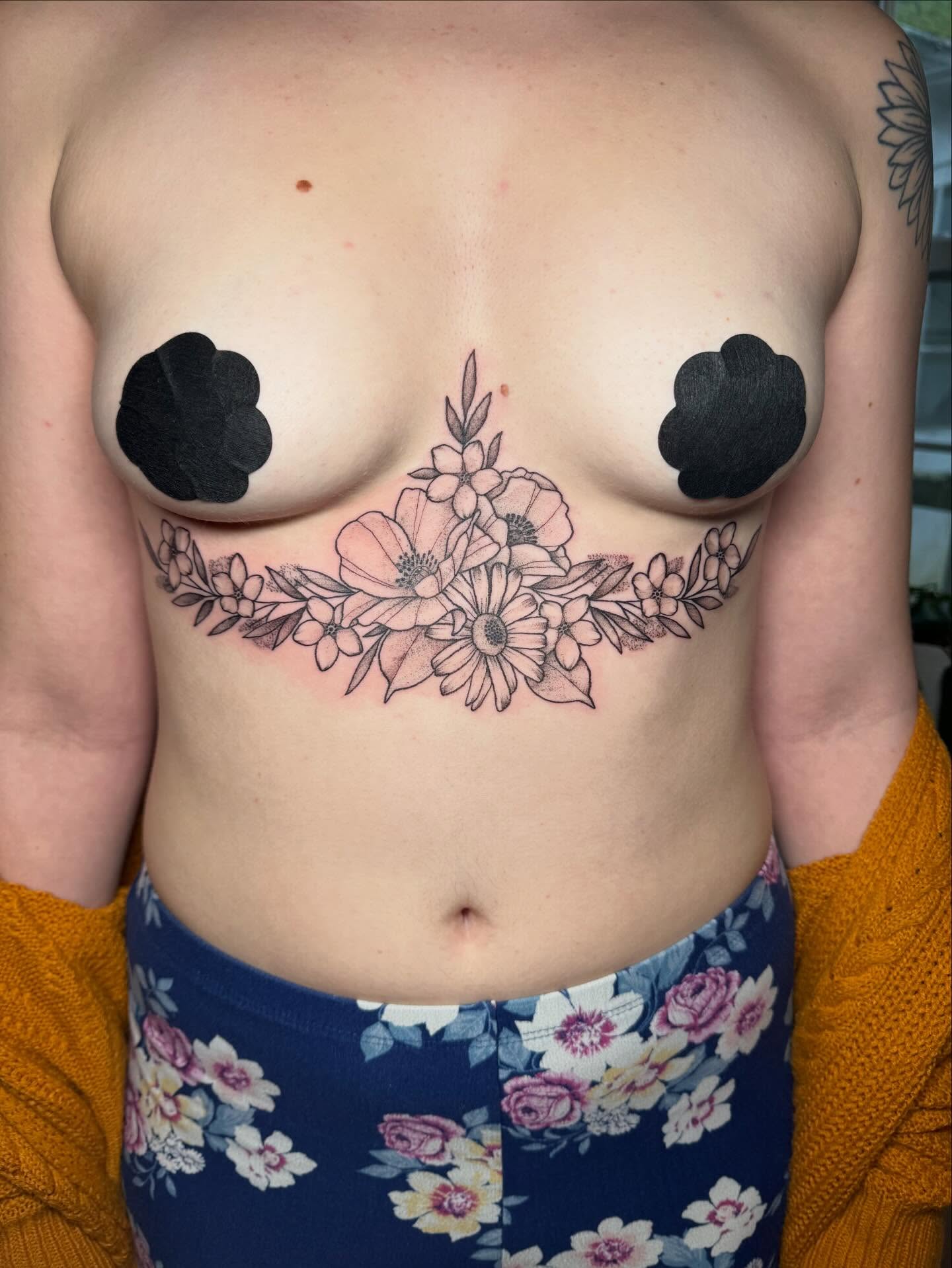 Tattoo by @alexcioppitattoos — black_and_grey