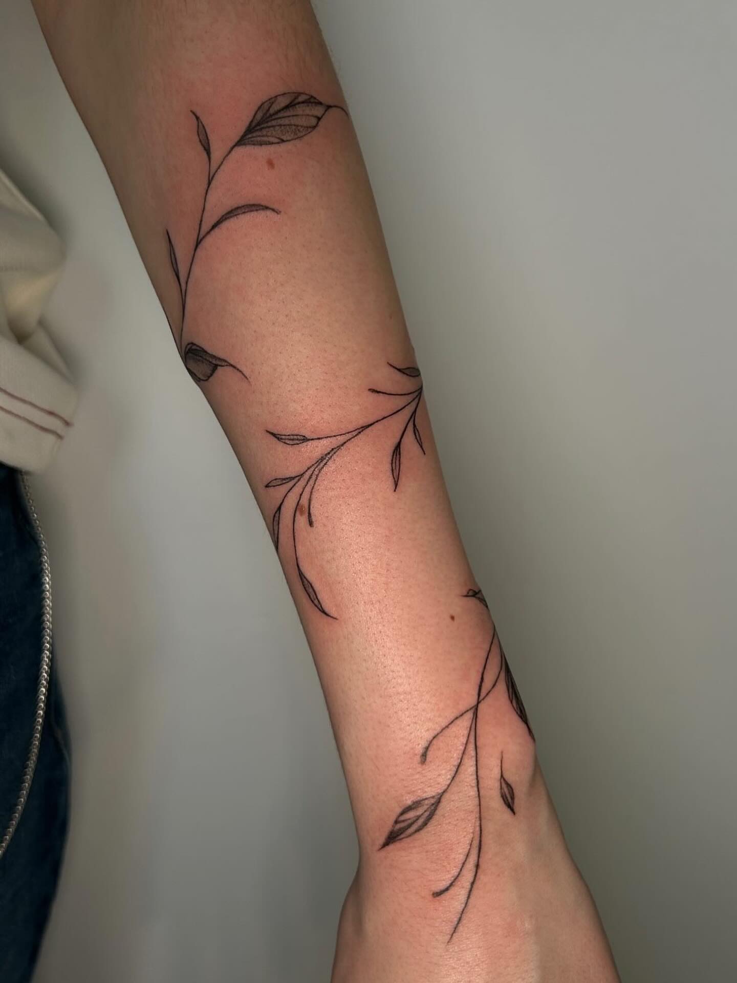 Tattoo by @fivi_lu — fine_line