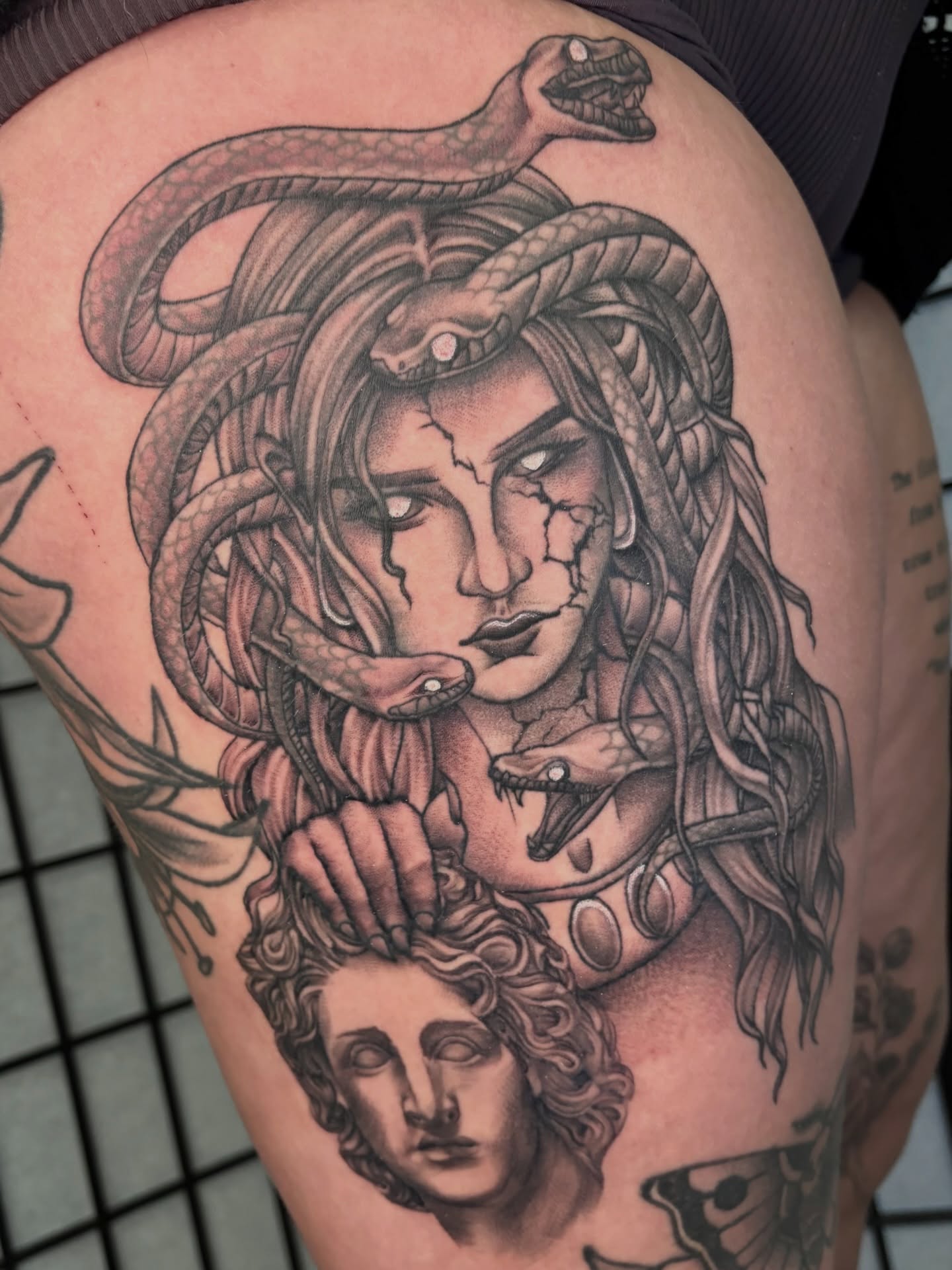 Tattoo by @han_vertal_ink — black_and_grey, realism
