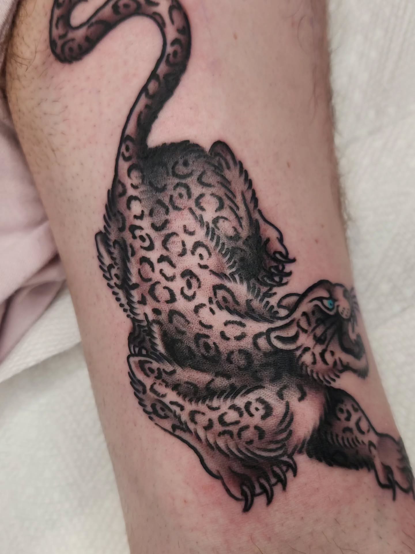 Tattoo by @thelittlestdirtbag — black_and_grey
