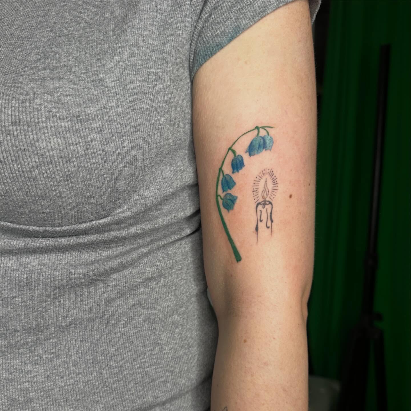 Tattoo by @coloredpencilgrl — dotwork, minimalist