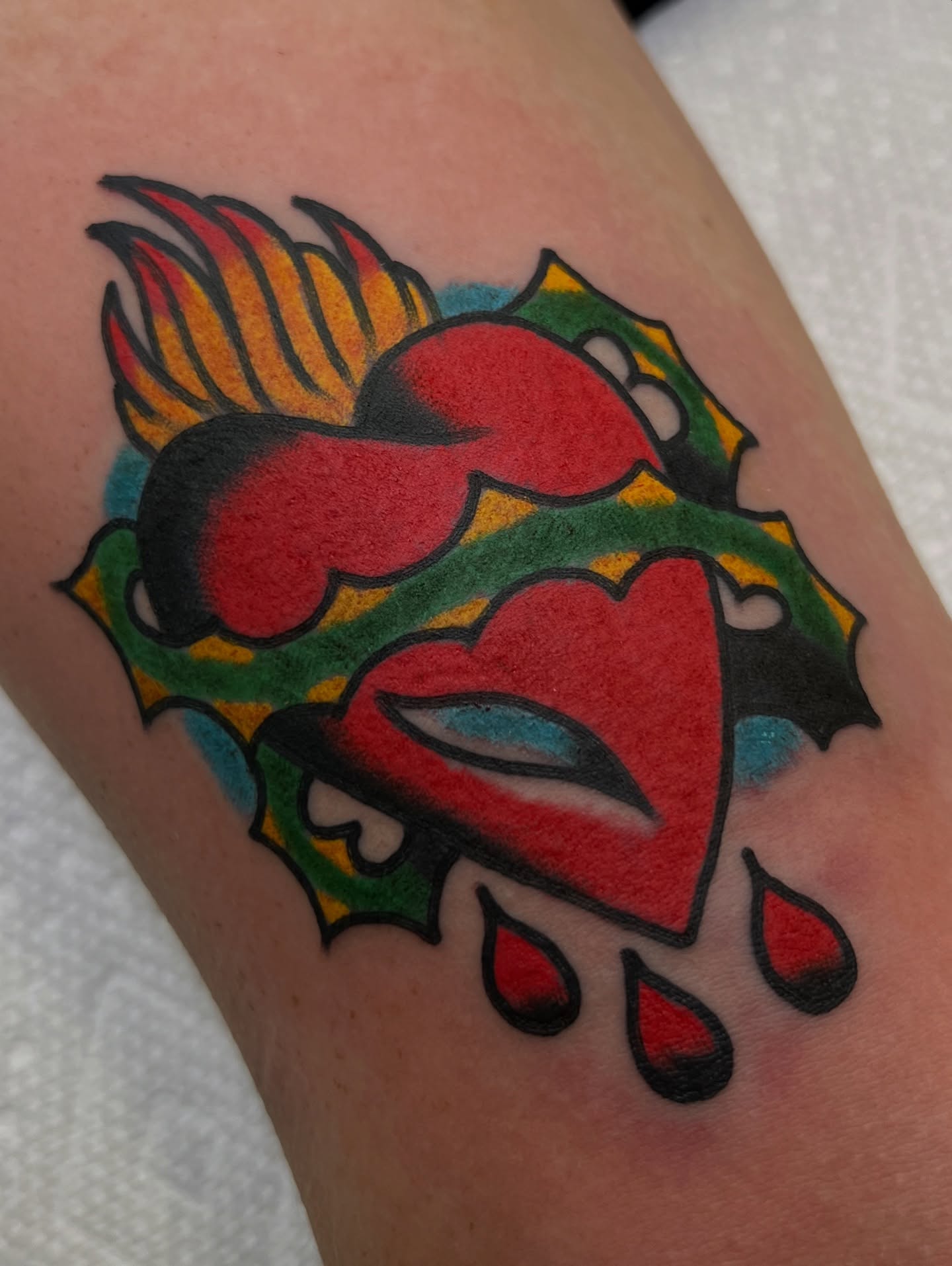 Tattoo by @alvatattoo_ — american_traditional