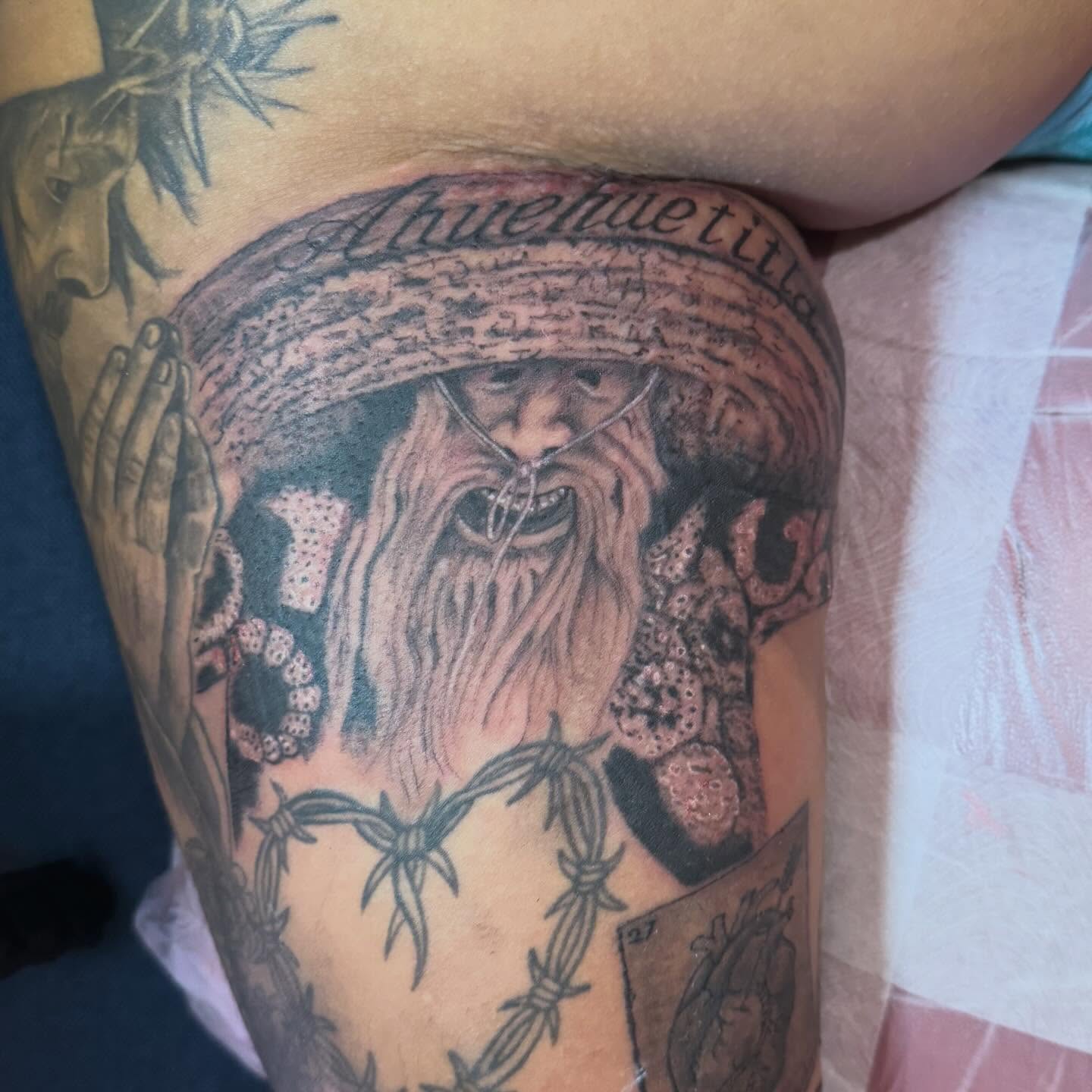 Tattoo by @linda_xochiquetzal — black_and_grey, realism