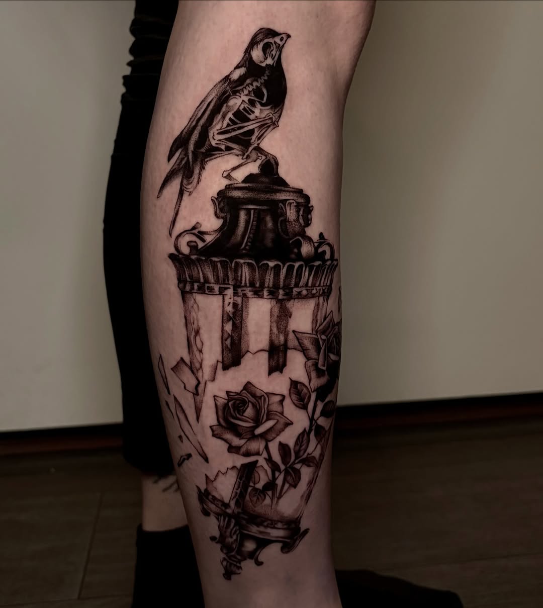 Tattoo by @aannamosity — black_and_grey, realism