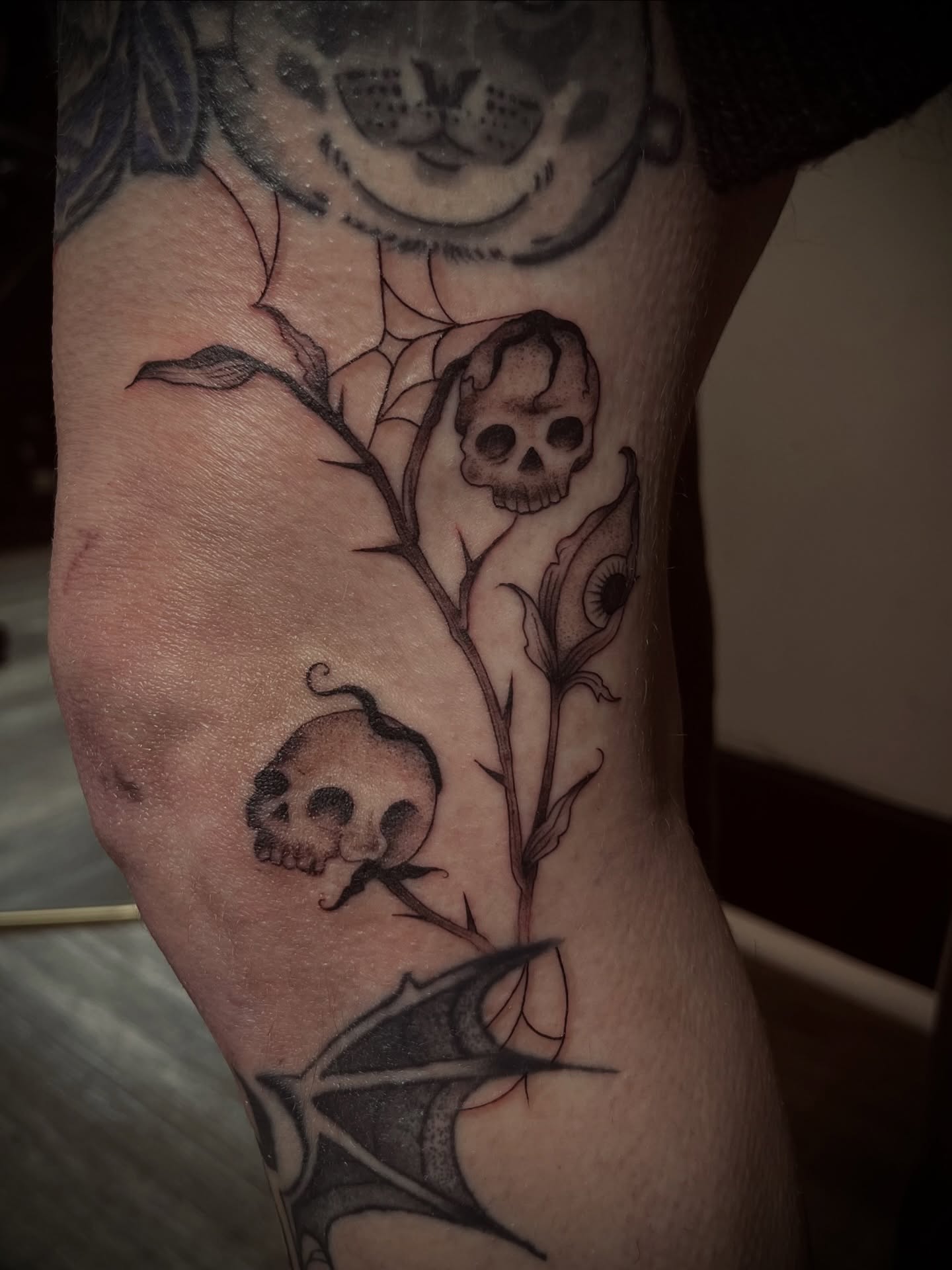 Tattoo by @rosie_coyote — black_and_grey