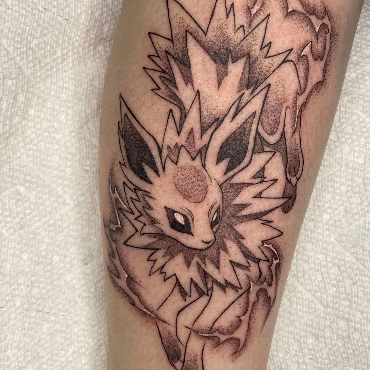 Tattoo by @sabbatma — black_and_grey