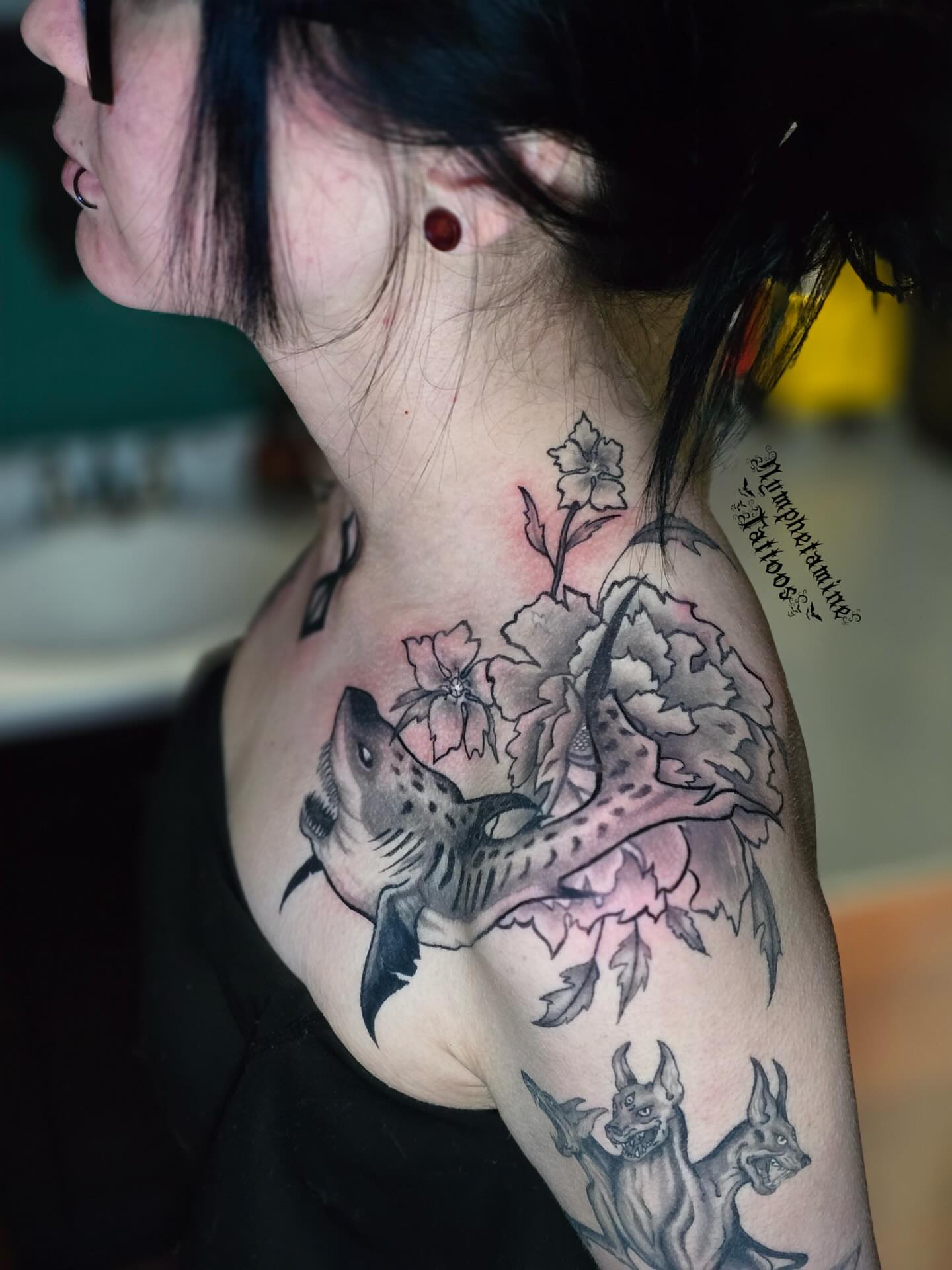 Shark and flowers realism tattoo on the shoulder by ๐ธ๐๐๐๐๐๐๐๐