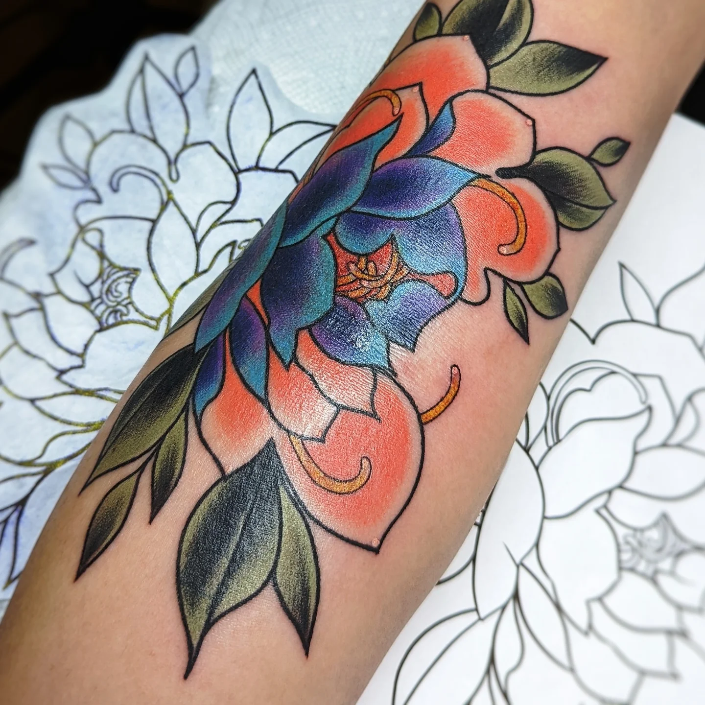 Floral bouquet American traditional tattoo on the forearm by Rina Danaé Tattoo🌿