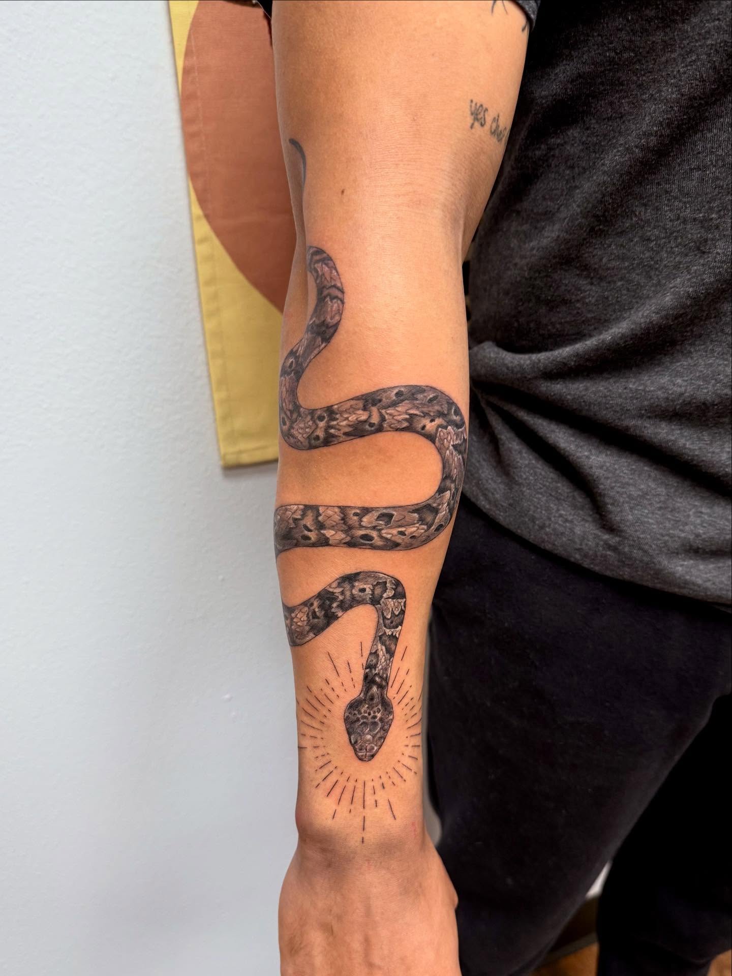 Tattoo by @ktea_and_tattoos — black_and_grey
