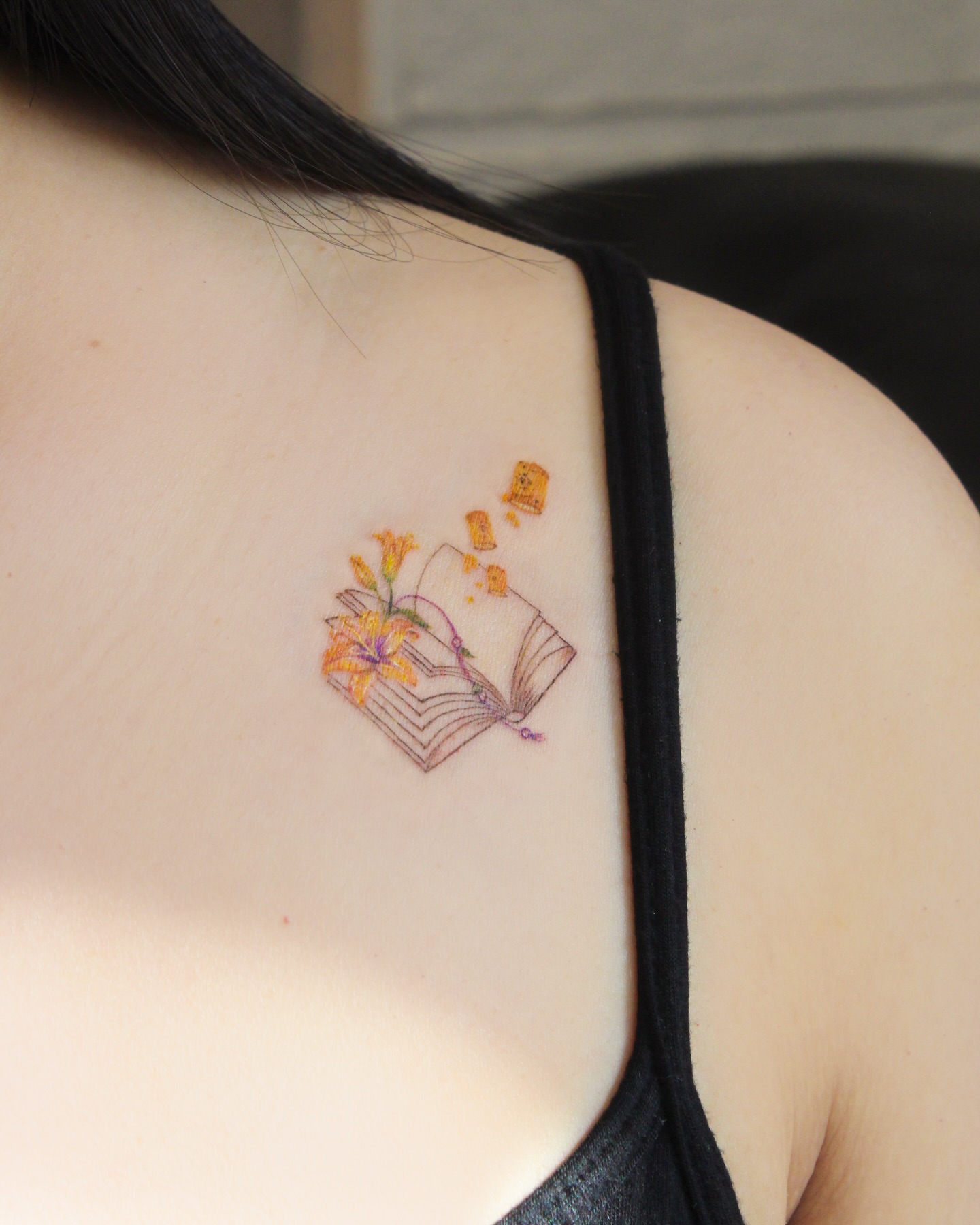 Tattoo by @leesun_tattoo — dotwork, realism