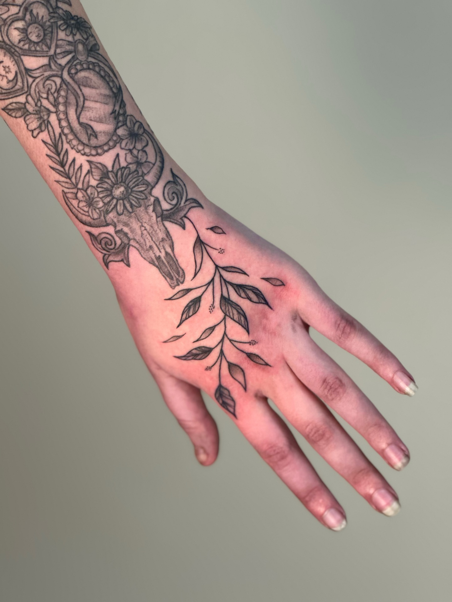 Tattoo by @lexjjart — black_and_grey