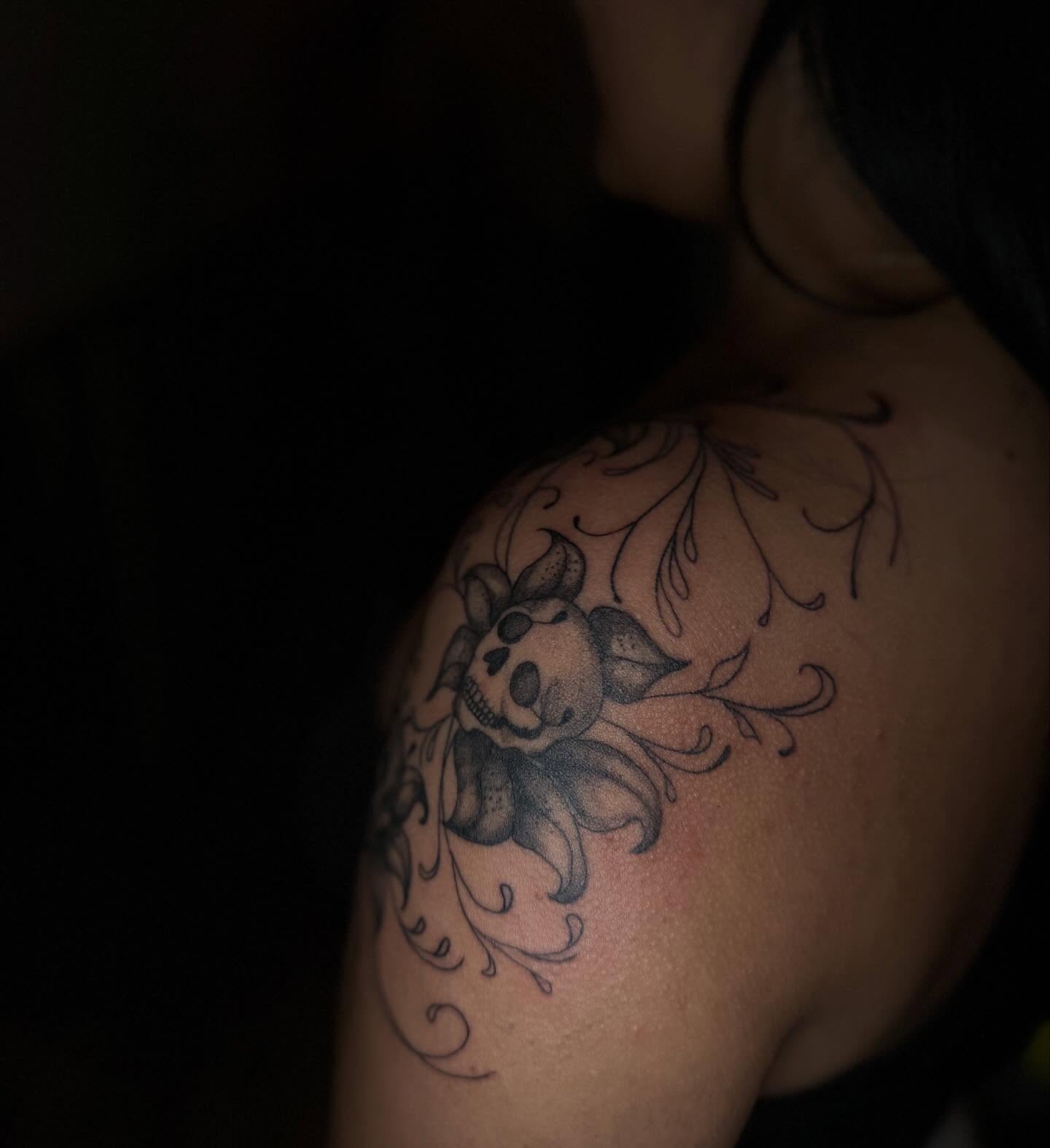 Tattoo by @bellyink_ — black_and_grey
