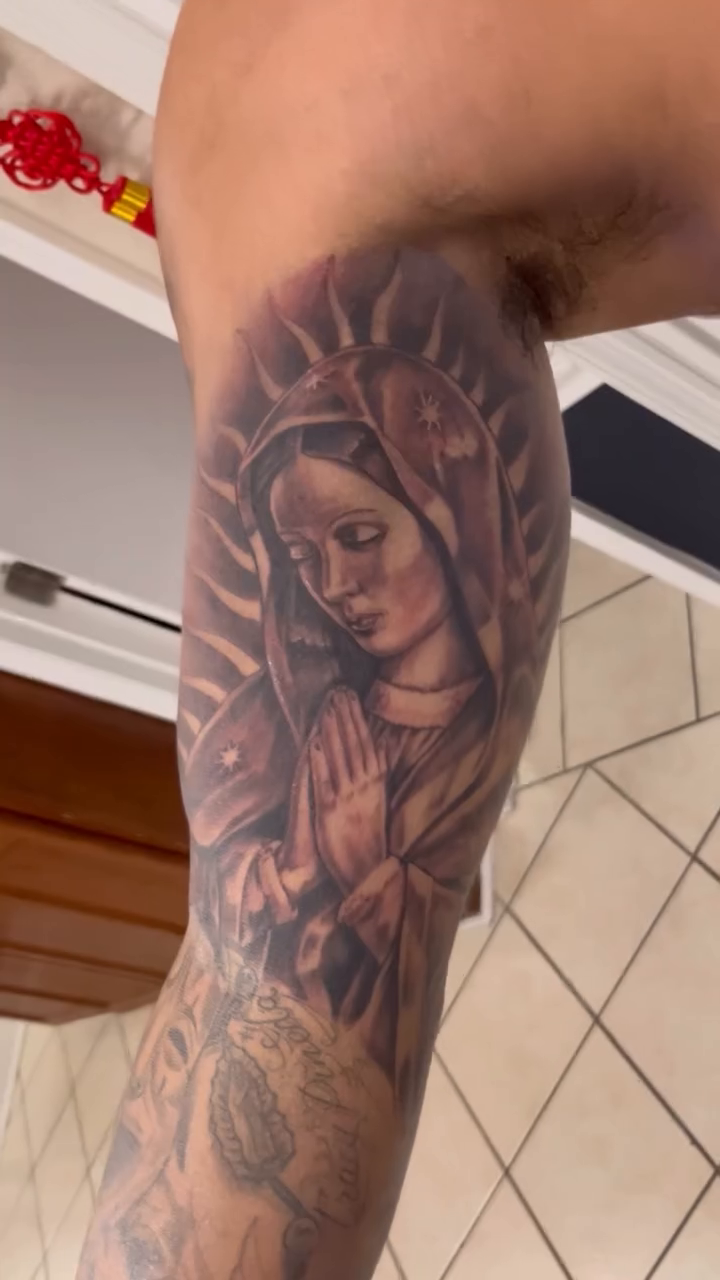 Tattoo by @tattoos_by_look — black_and_grey, realism