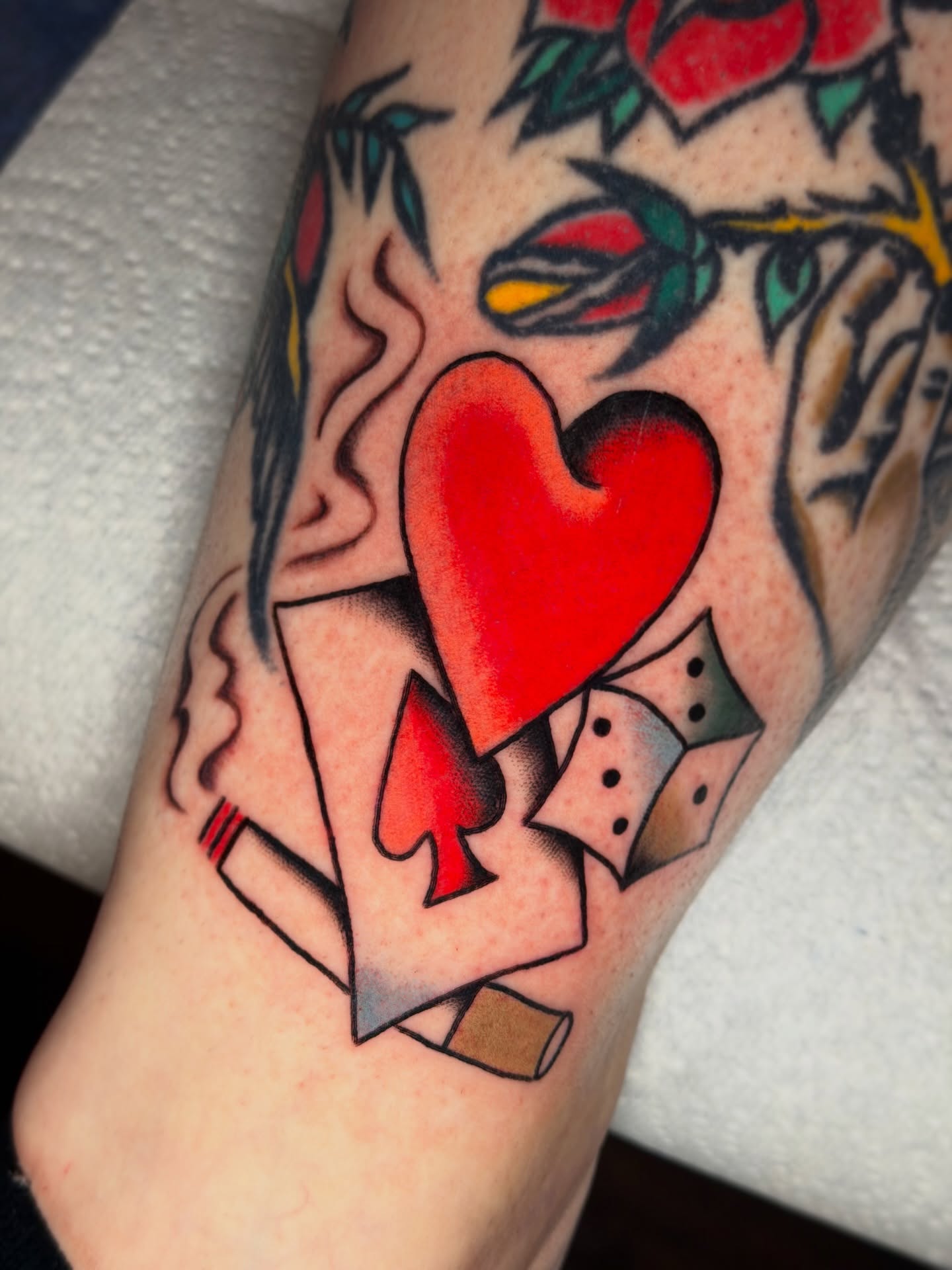 Playing card American traditional tattoo on the forearm by ๐
๐ฆ๐๐ซ๐ ๐ ๐๐ข๐ฉ๐ฆ๐ ๐ฆ๐ ๐๐๐ฏ๐ฆ๐