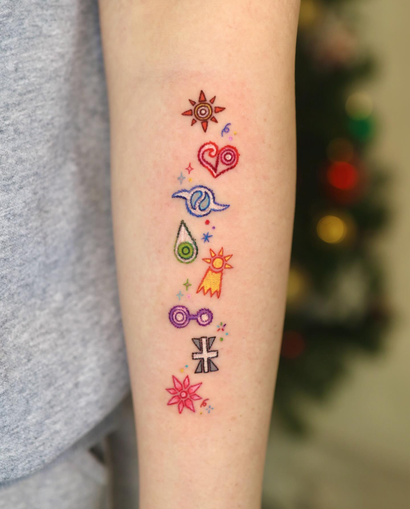 Tattoo by @kettle_tats โ dotwork