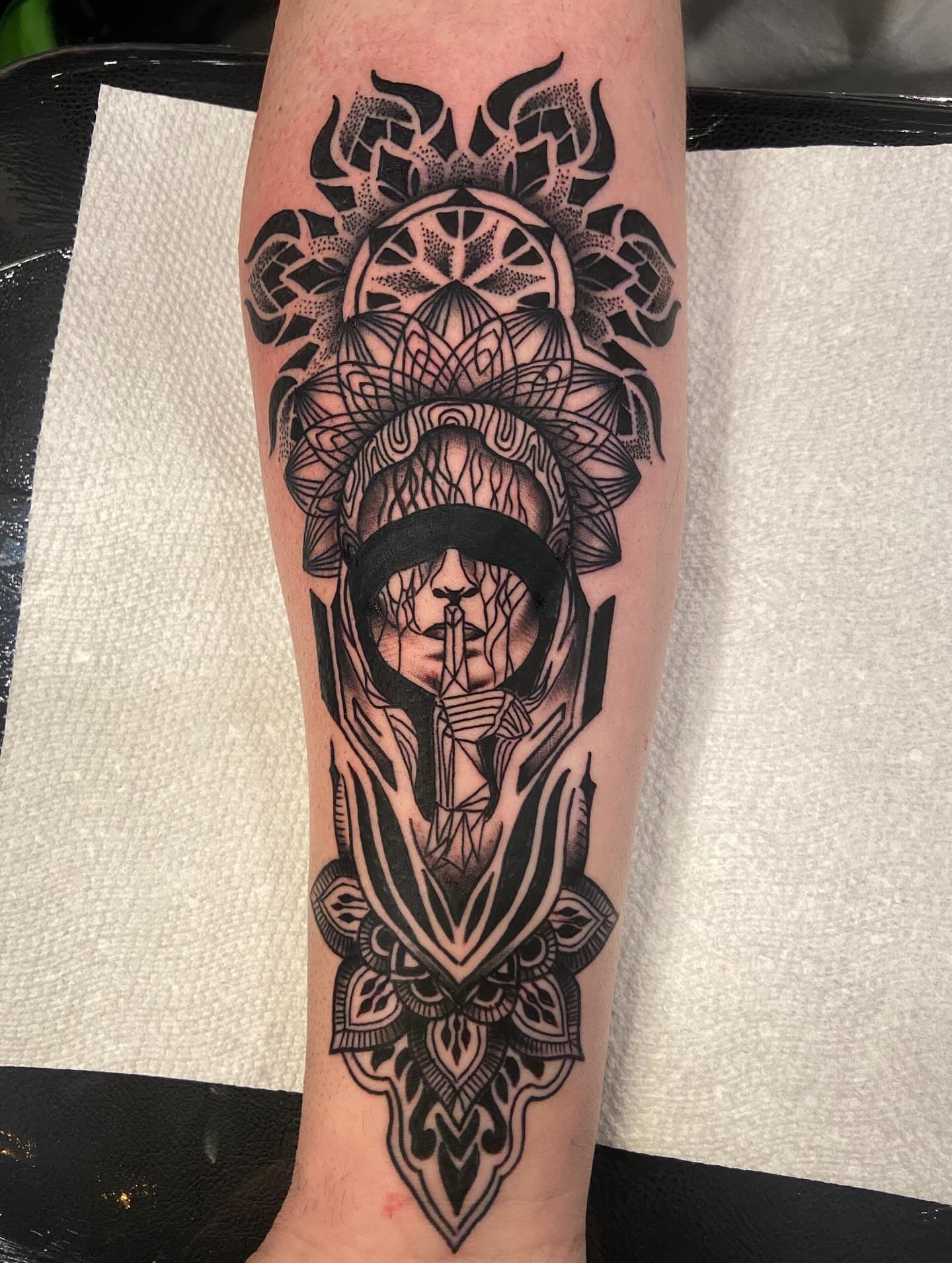 Tattoo by @alakazamtattooart — geometric