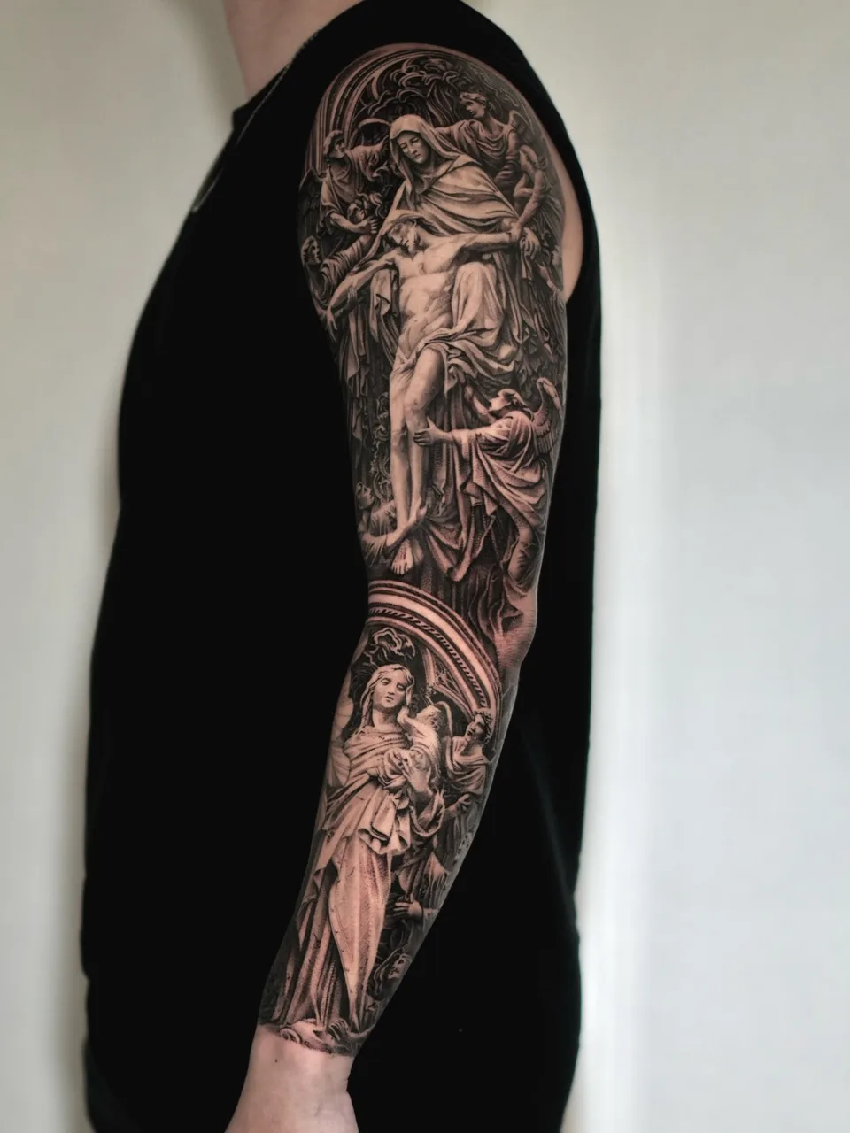 Tattoo by @micogeologo_tattoo — black_and_grey, realism