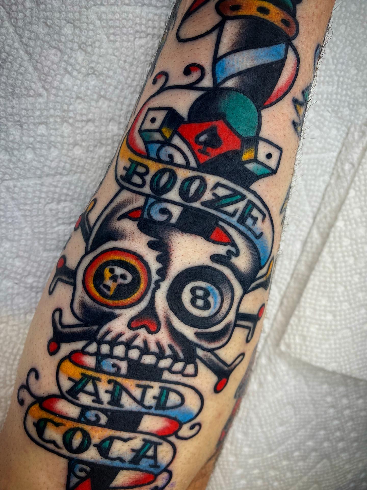 Tattoo by @totota2s — american_traditional