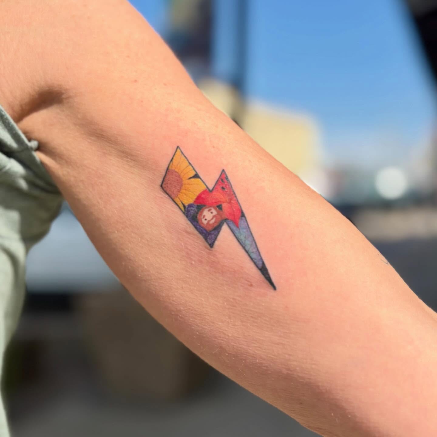 Lightning bolt geometric tattoo on the forearm by bradyn thornton: eco-tattoo artist